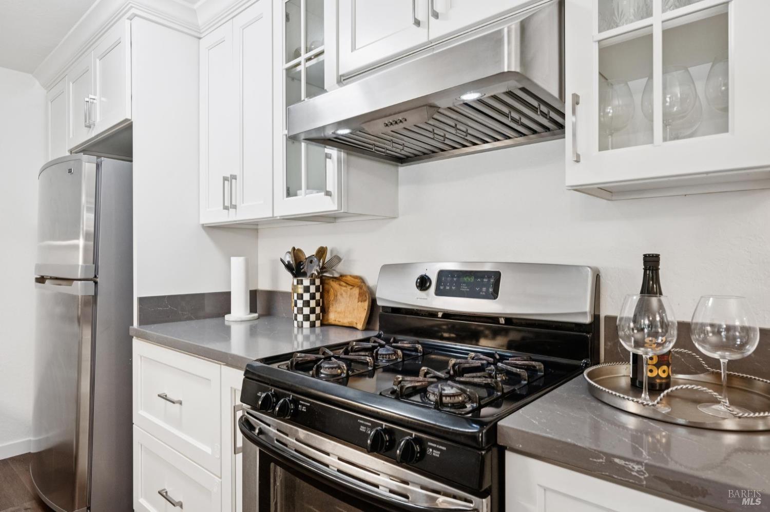 310 Larkspur Plaza Dr