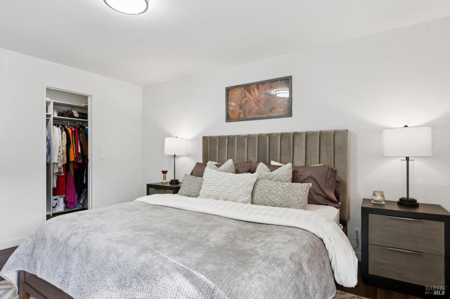 310 Larkspur Plaza Dr