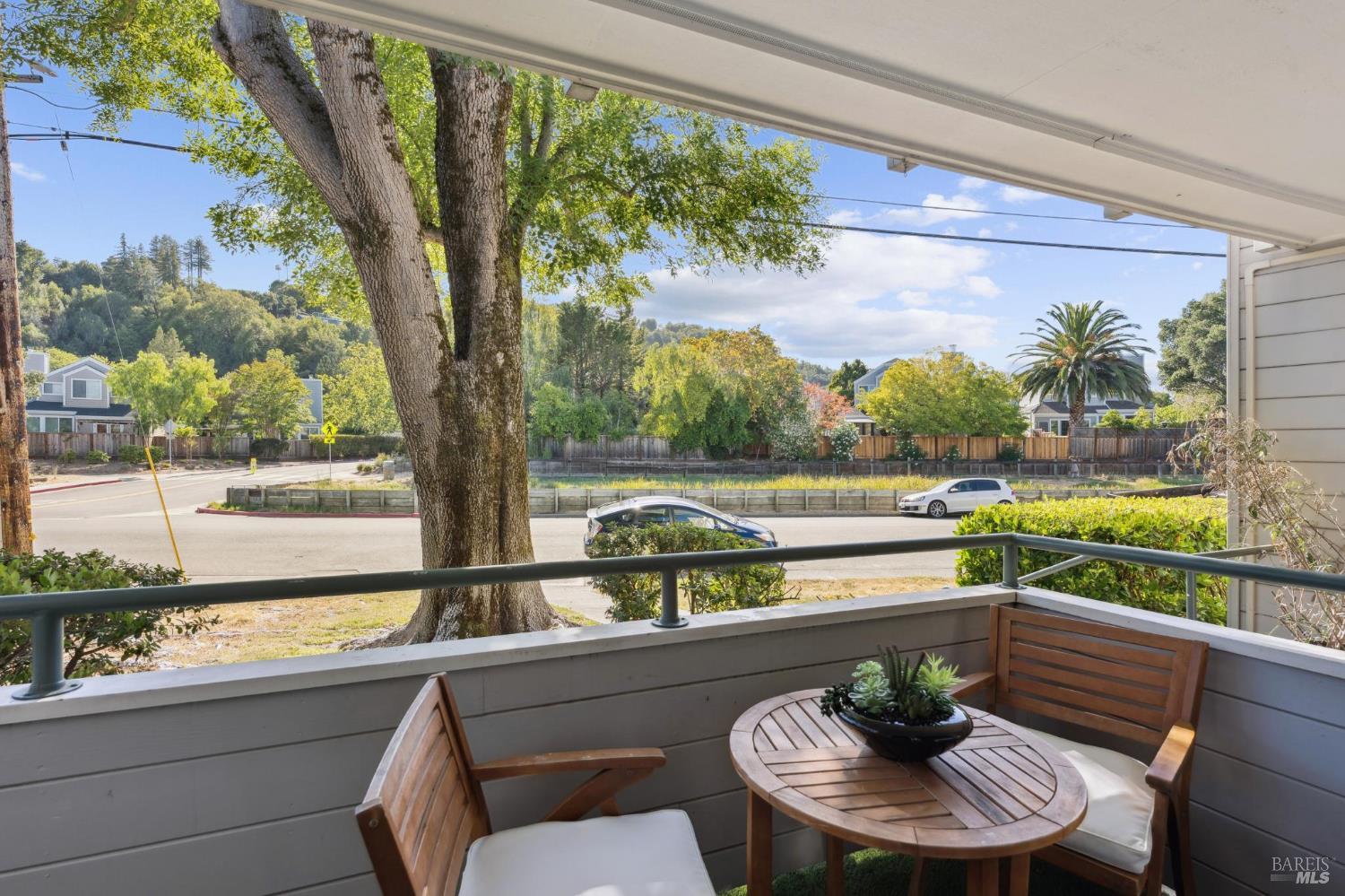 310 Larkspur Plaza Drive