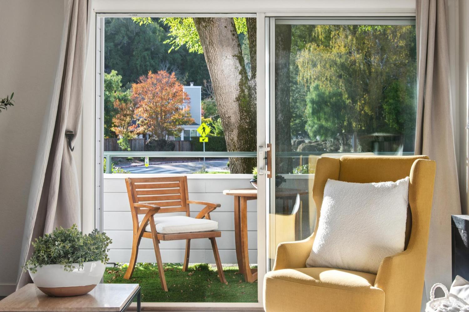 310 Larkspur Plaza Drive