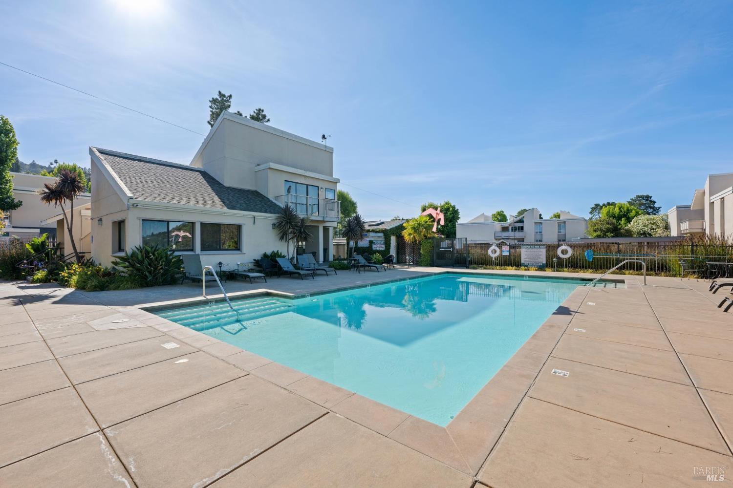 310 Larkspur Plaza Drive