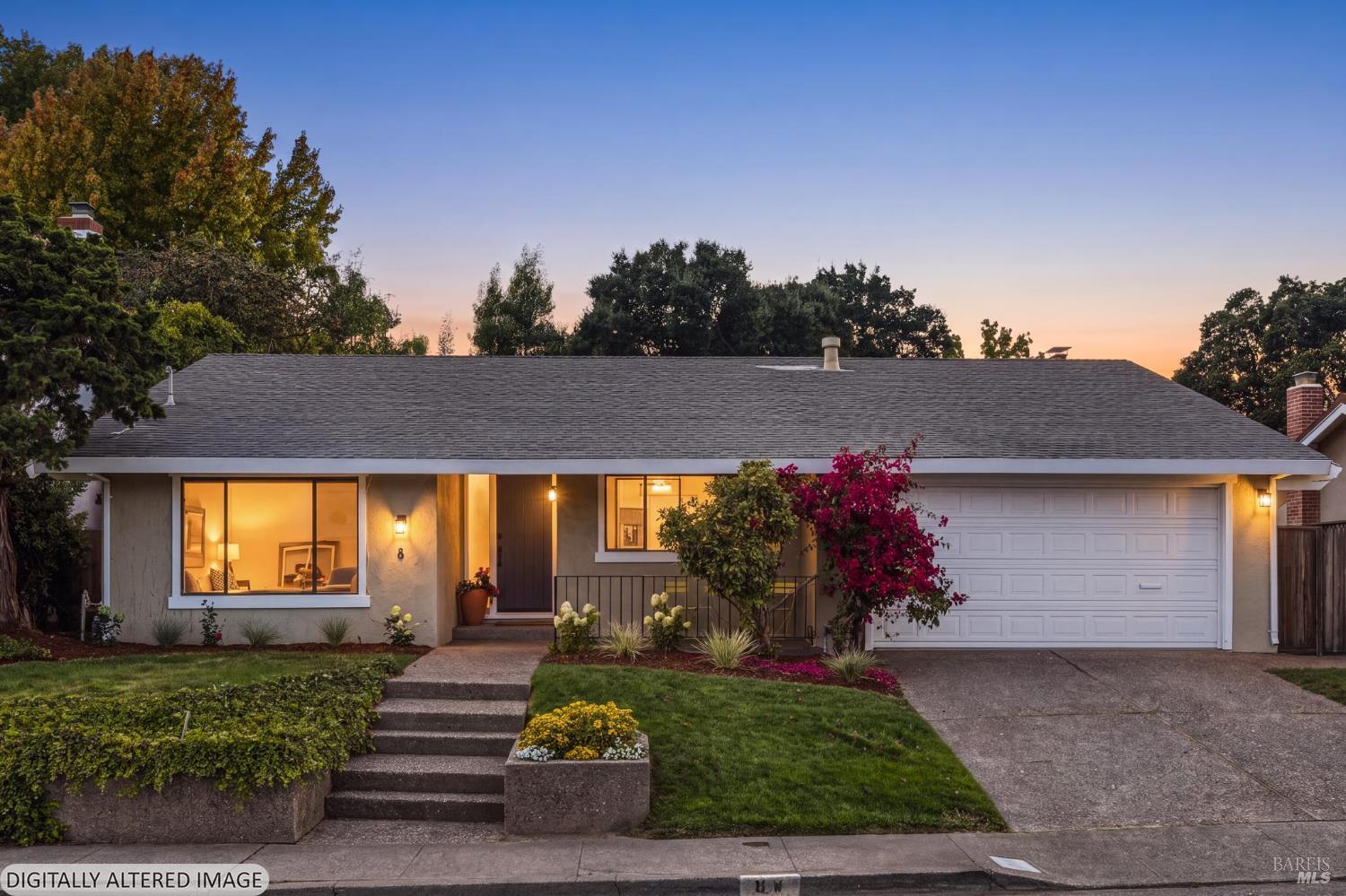 8 W Castlewood Drive
