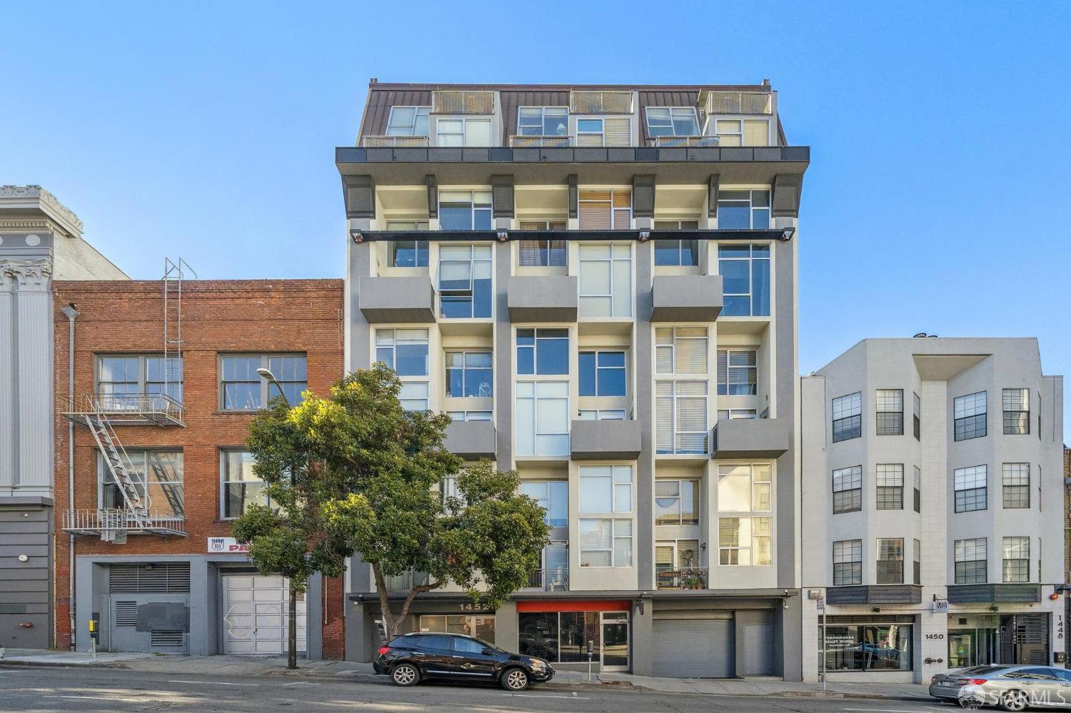 1452 Bush St #9