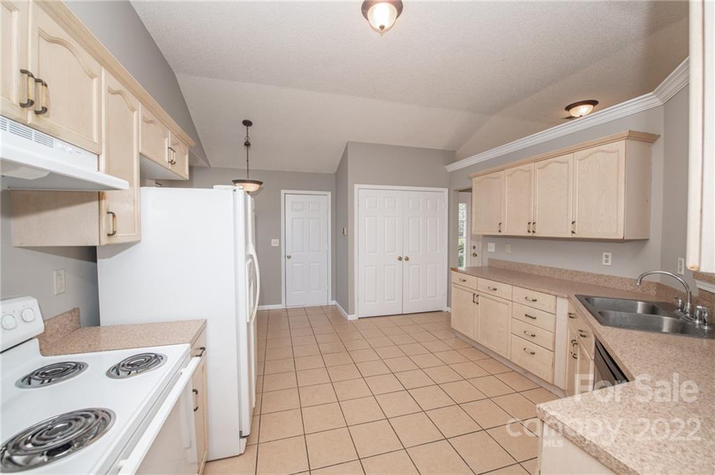 11530 Kempsford Drive