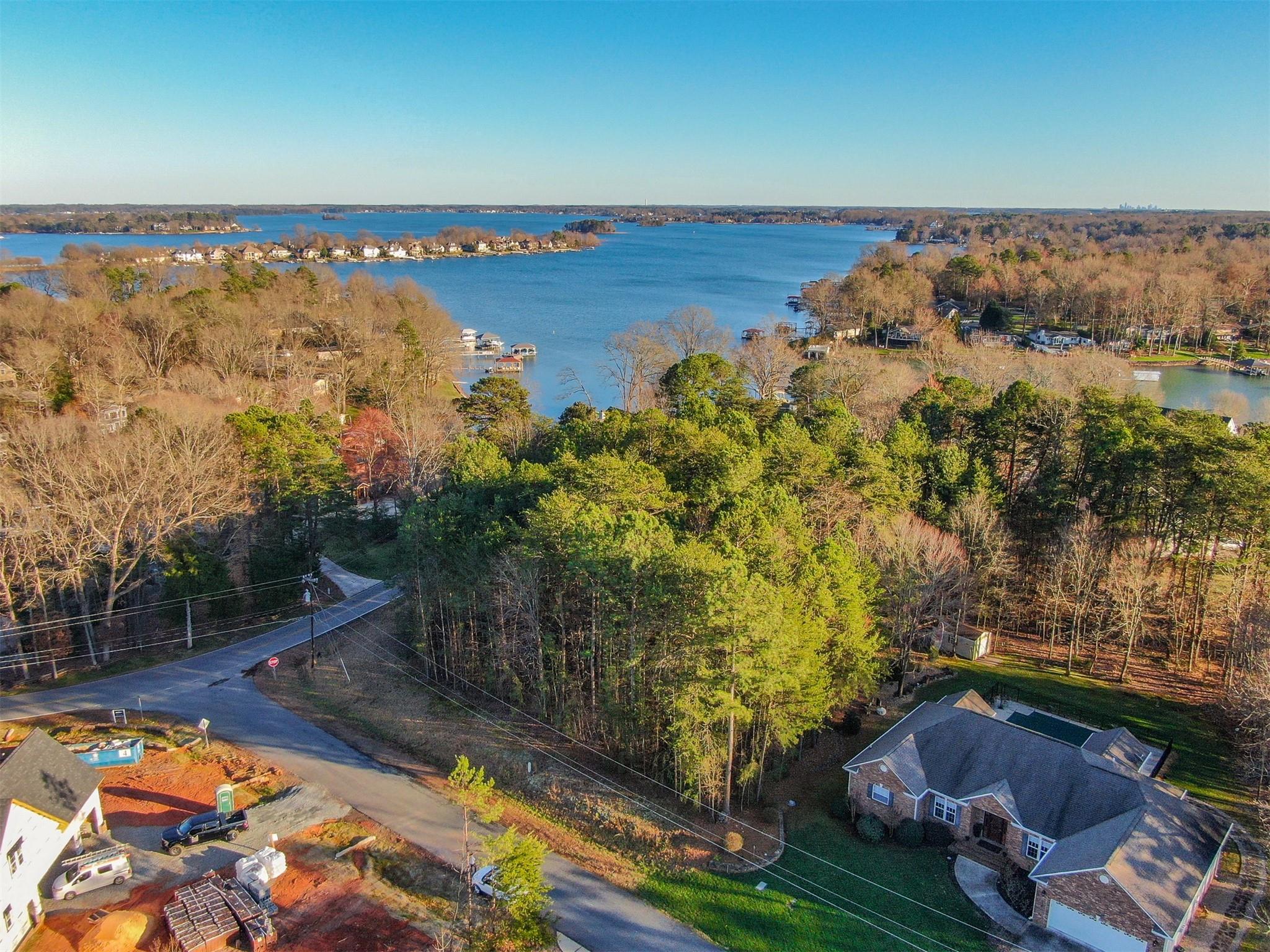 0000 S Lake Shore Road S