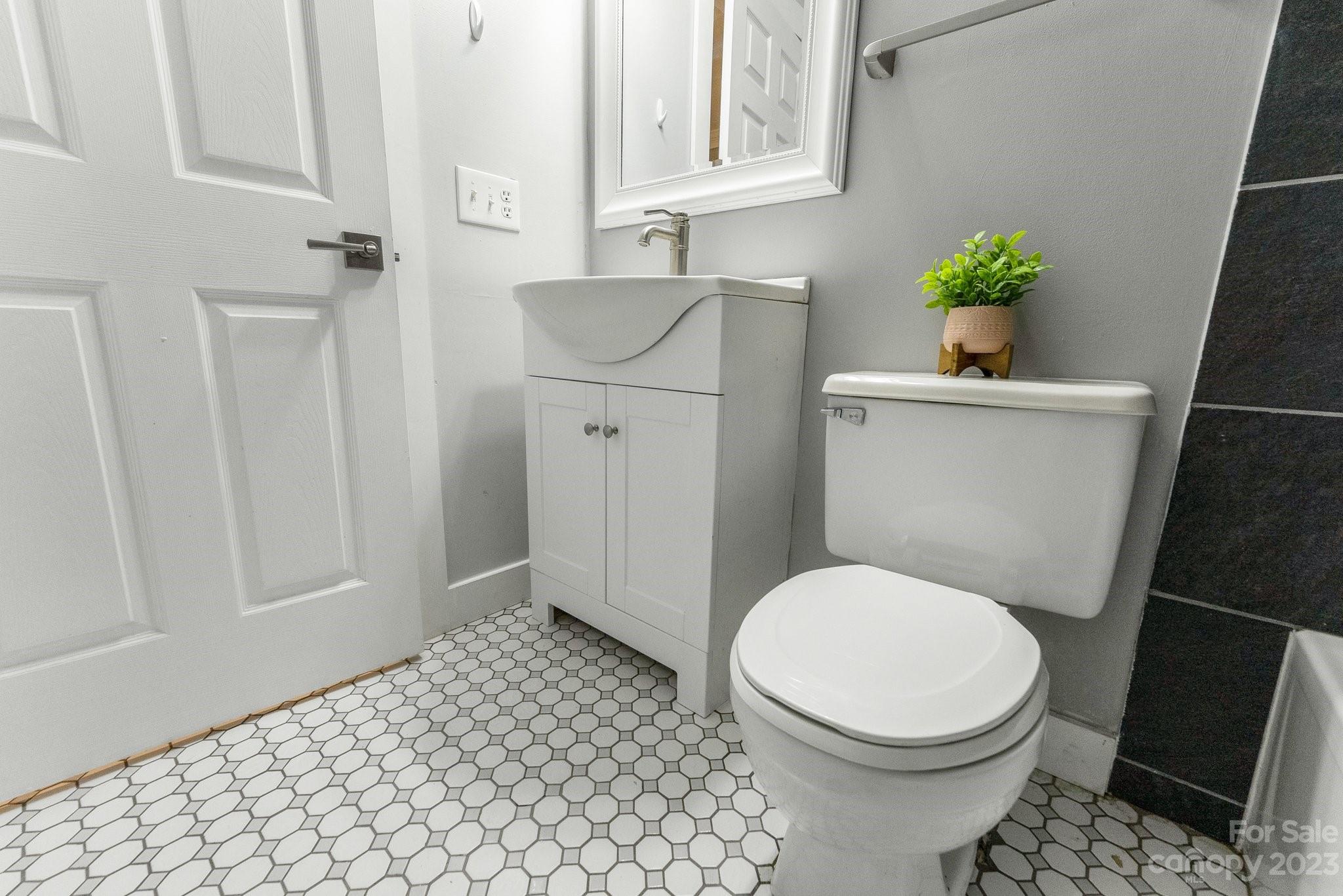 19905 Henderson Road Unit: A