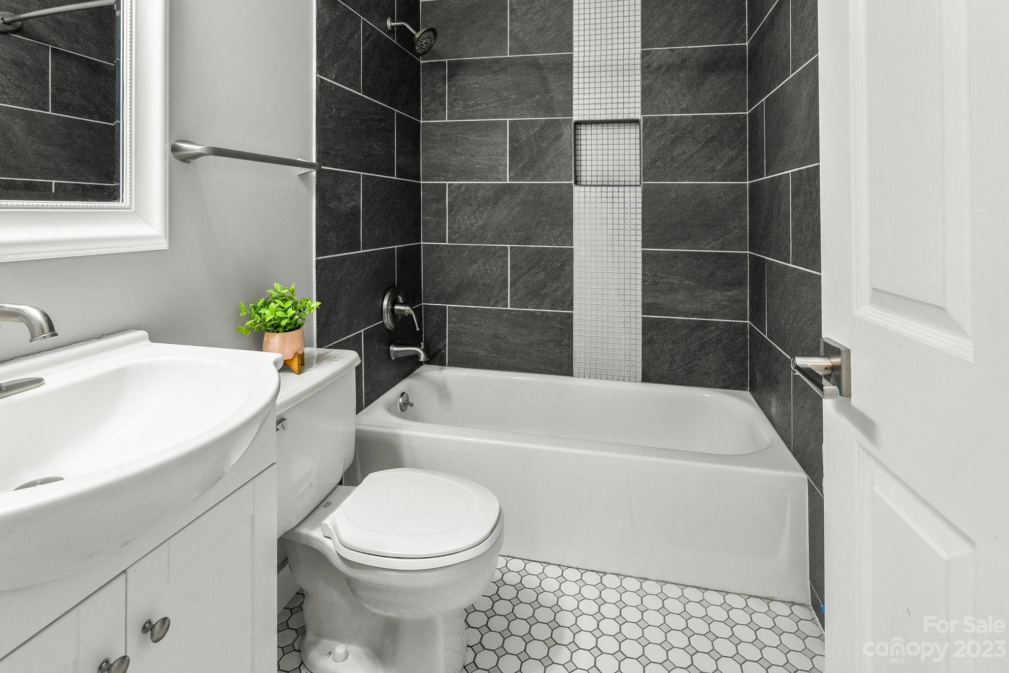 19905 Henderson Road Unit: A