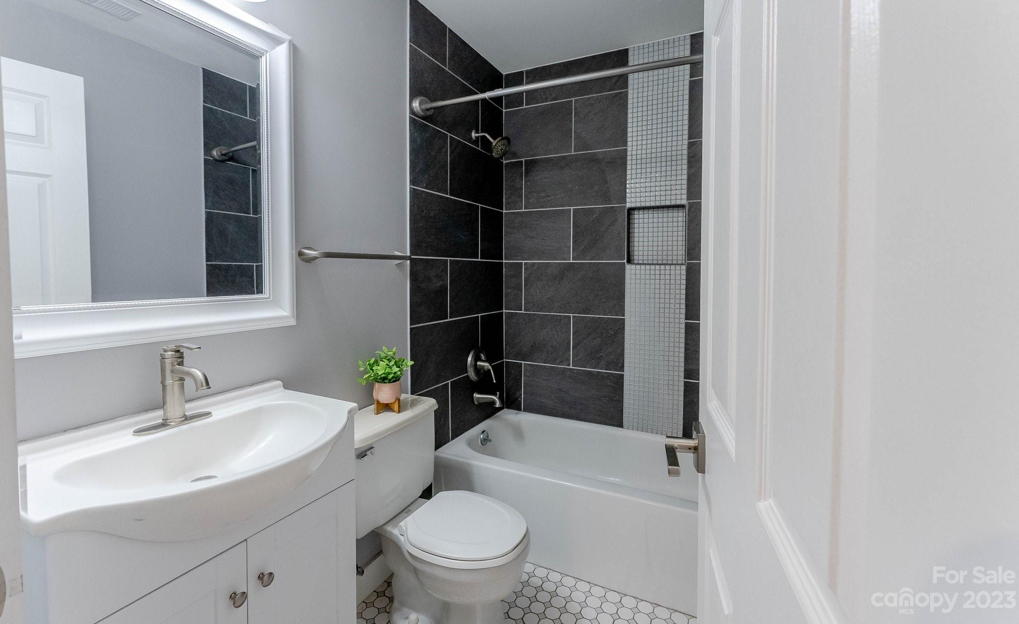 19905 Henderson Road Unit: A