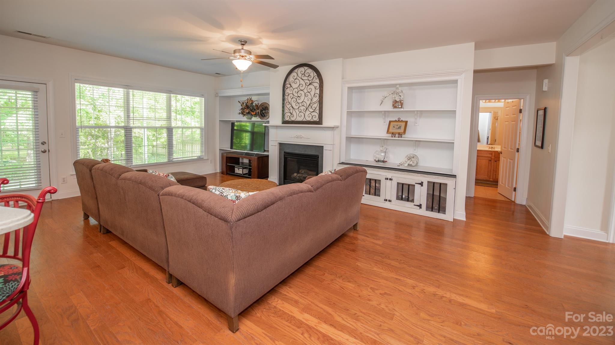 9915 Seven Oaks Drive