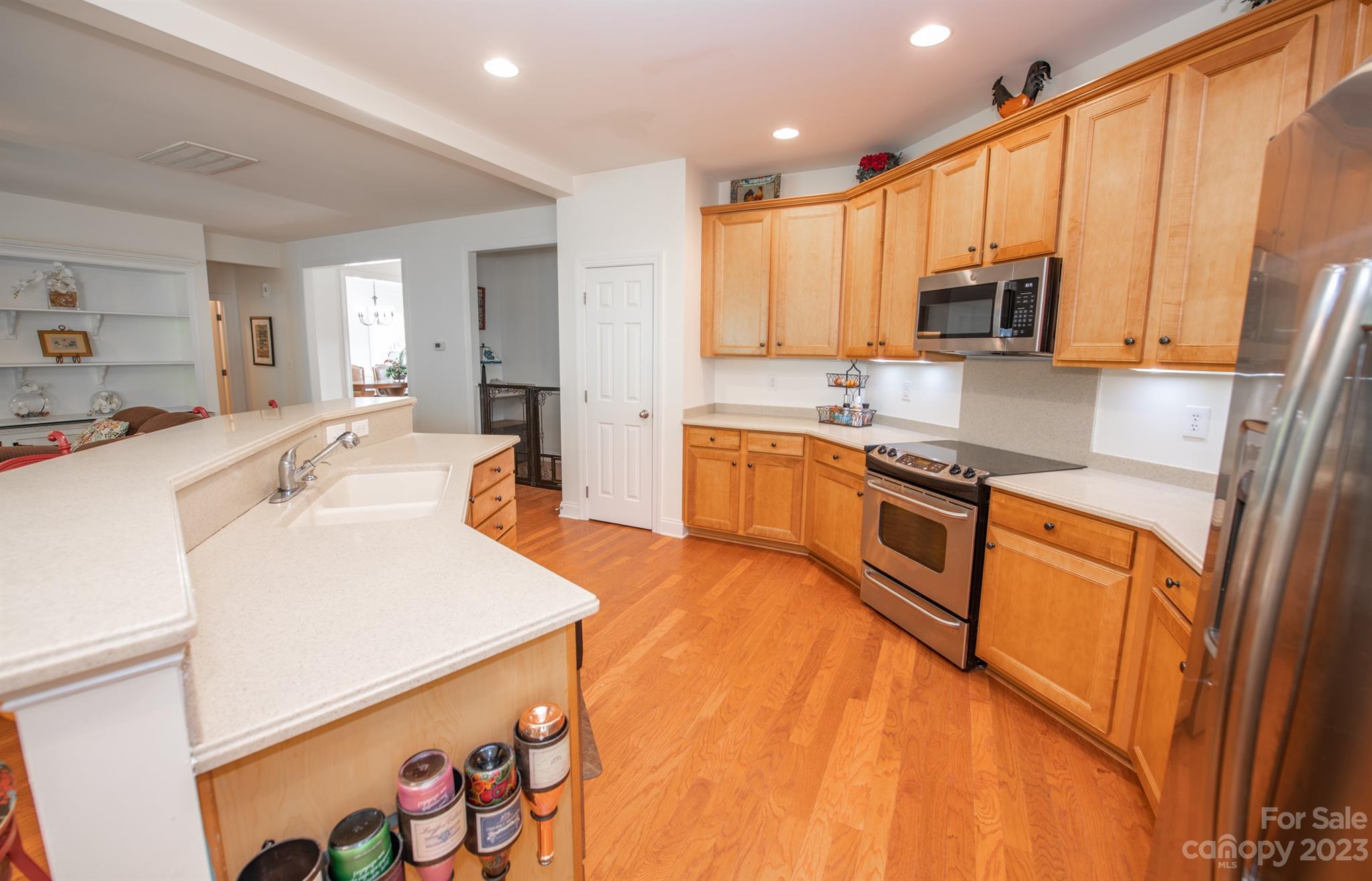 9915 Seven Oaks Drive