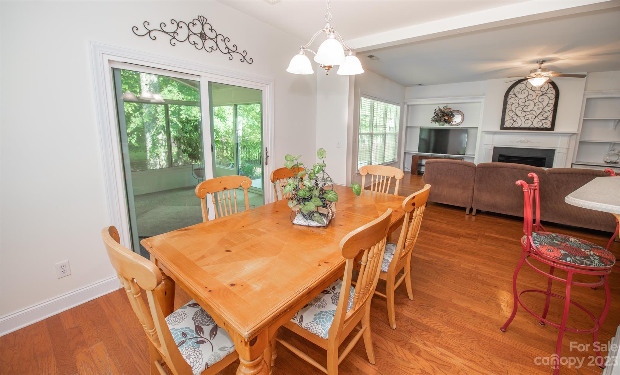 9915 Seven Oaks Drive