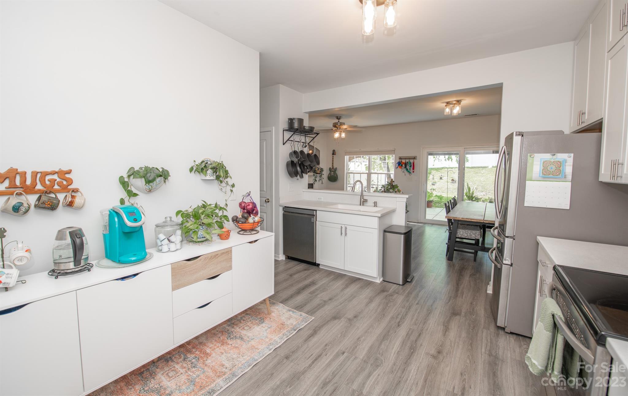 10731 Meadow Crossing Lane