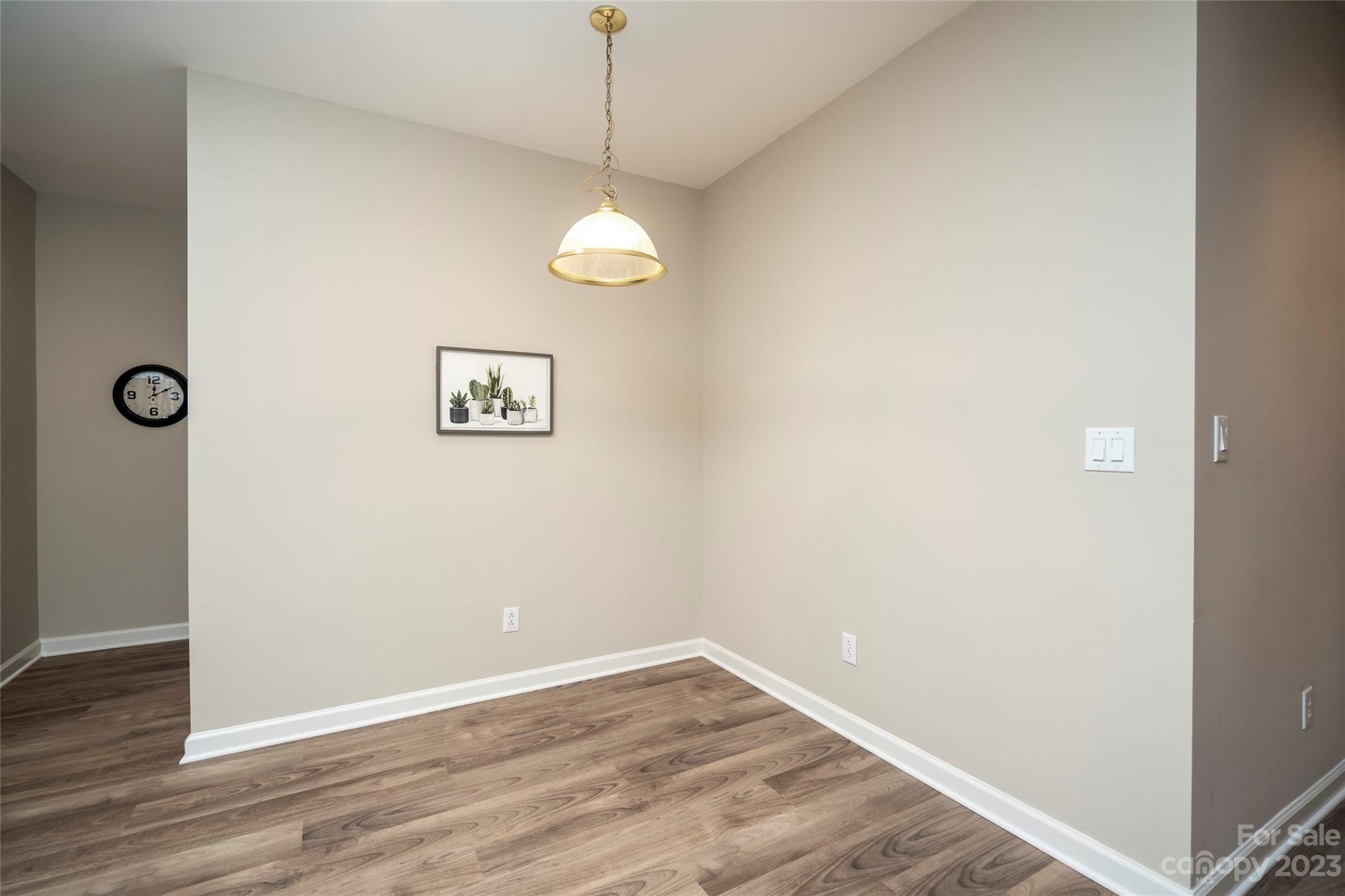 8467 Highland Glen Drive