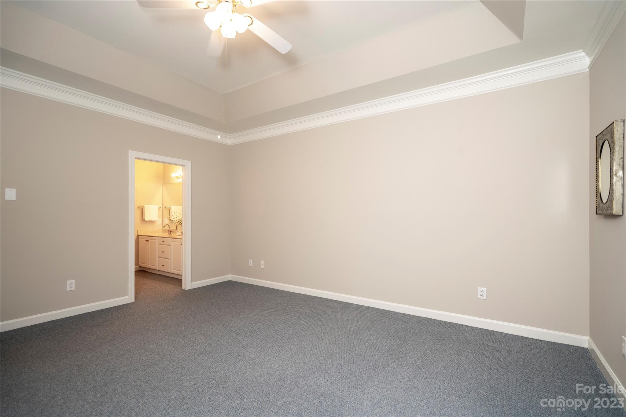 8467 Highland Glen Drive