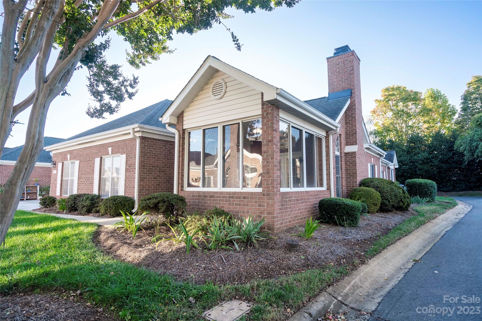 8467 Highland Glen Drive