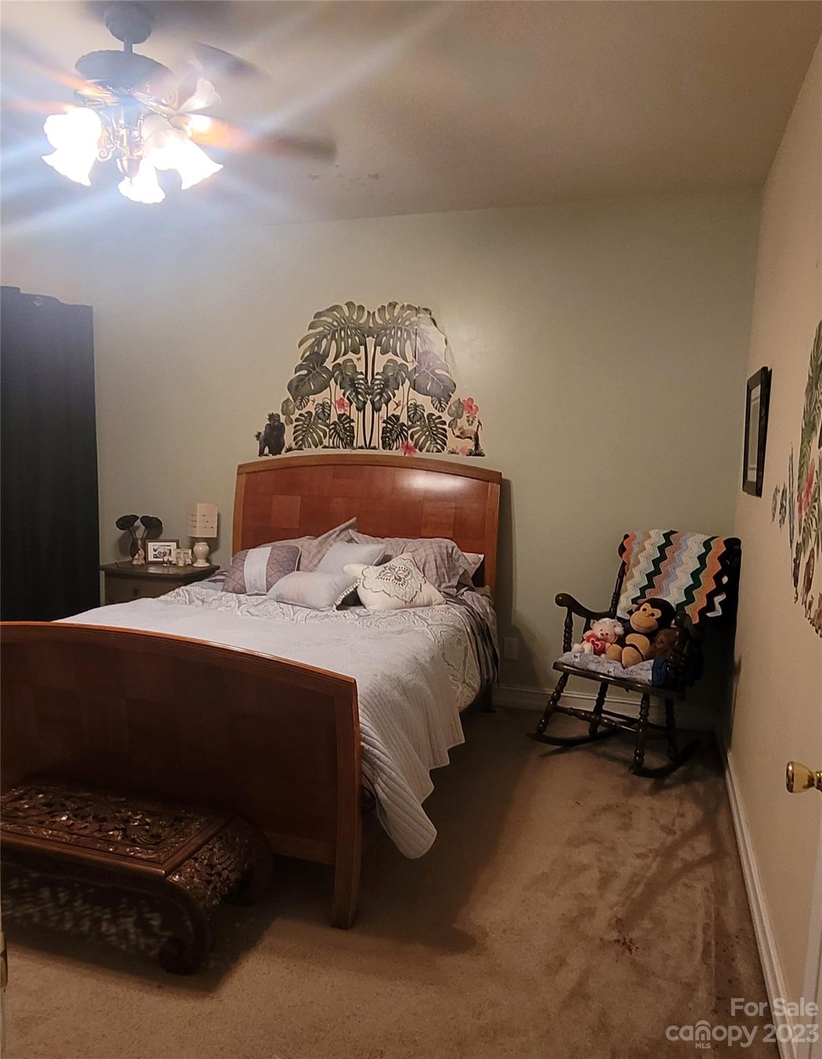 215 Sparta Drive Unit: 28