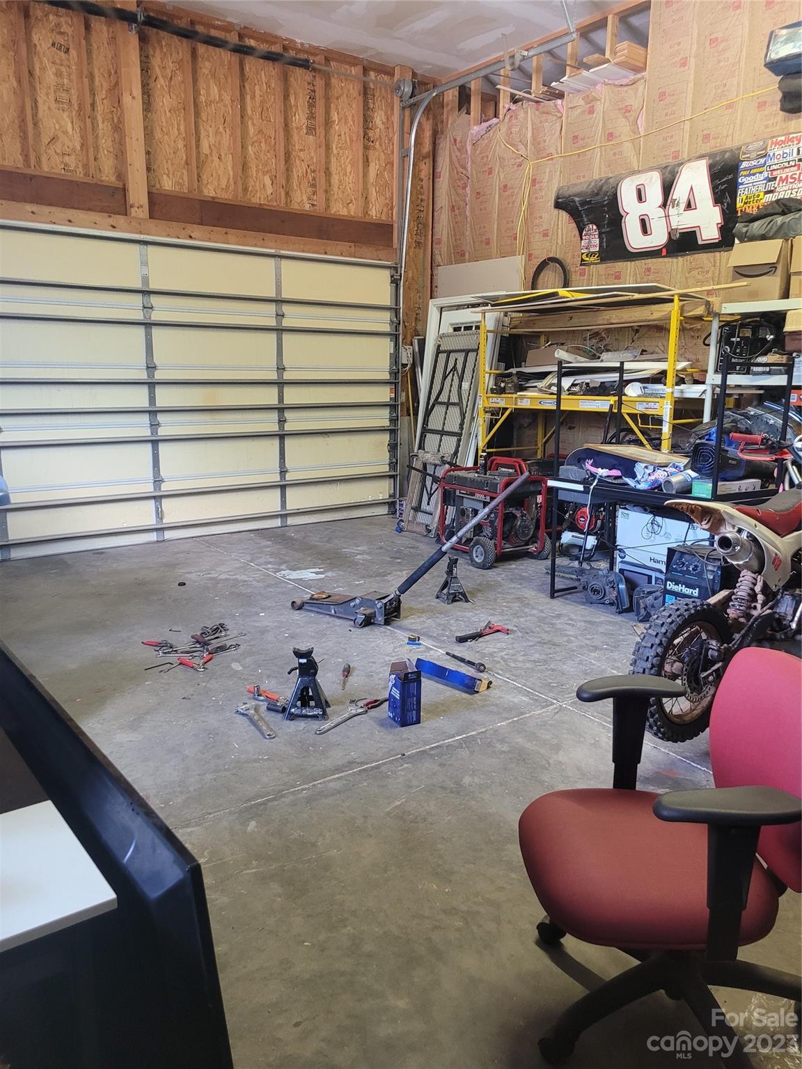 215 Sparta Drive Unit: 28