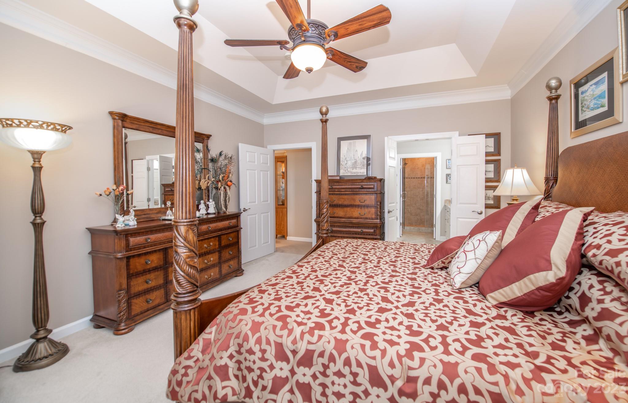 8734 Highland Glen Drive