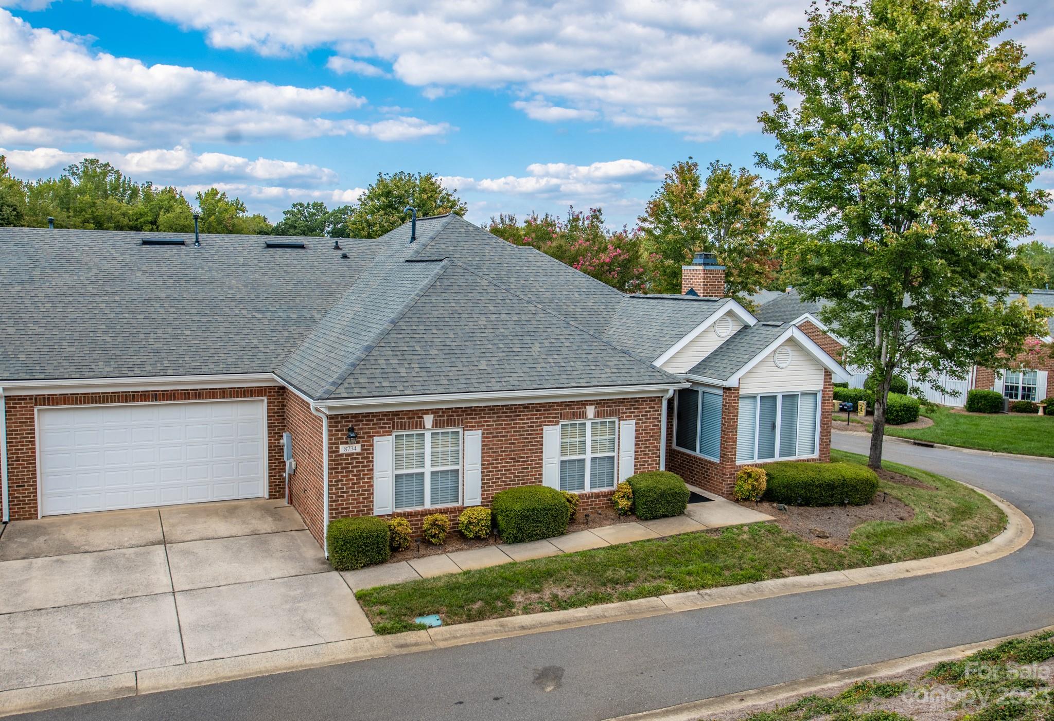 8734 Highland Glen Drive