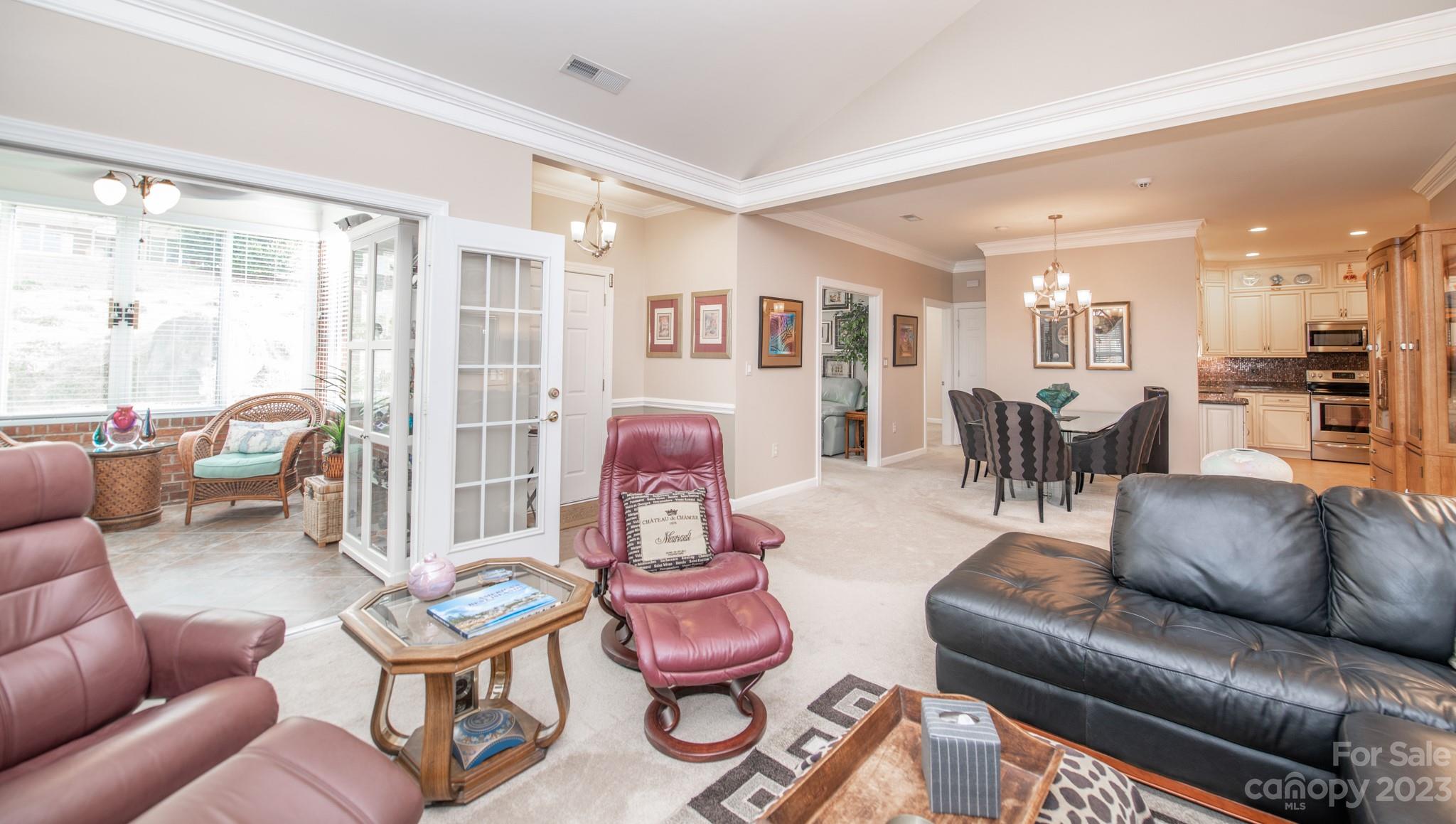 8734 Highland Glen Drive