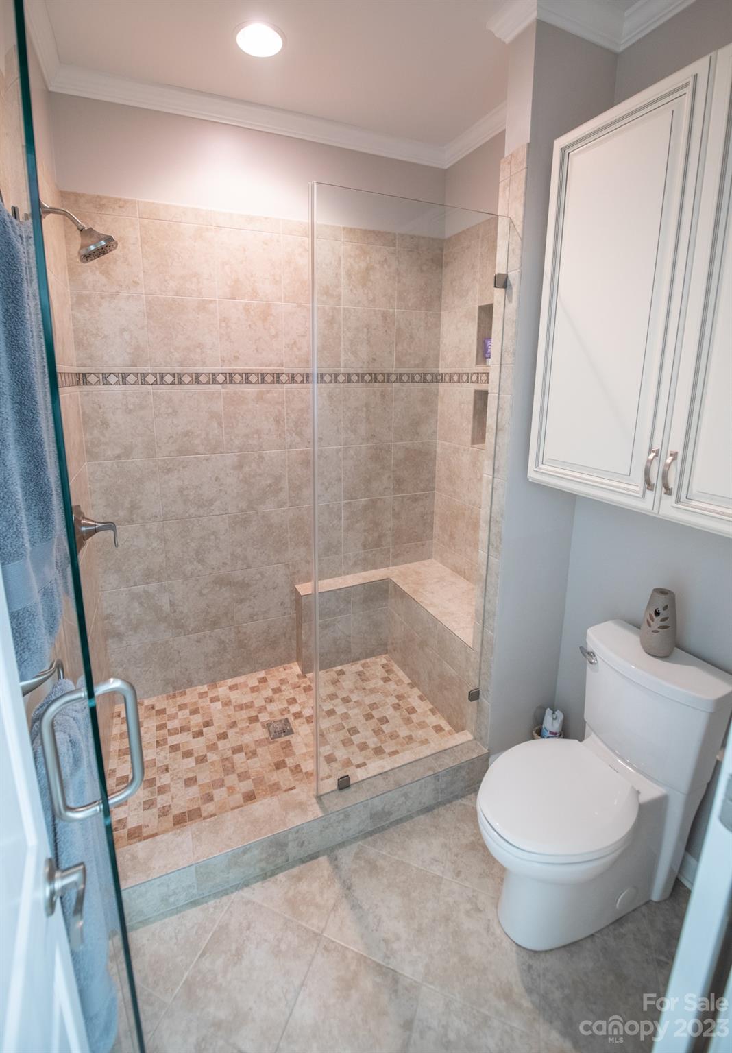 8734 Highland Glen Drive