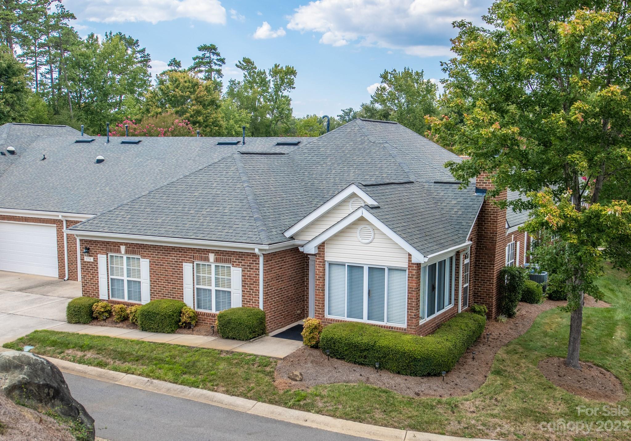 8734 Highland Glen Drive