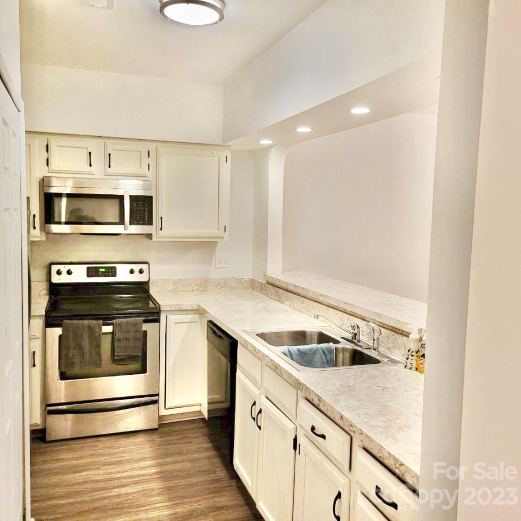 19909 Henderson Road Unit: A