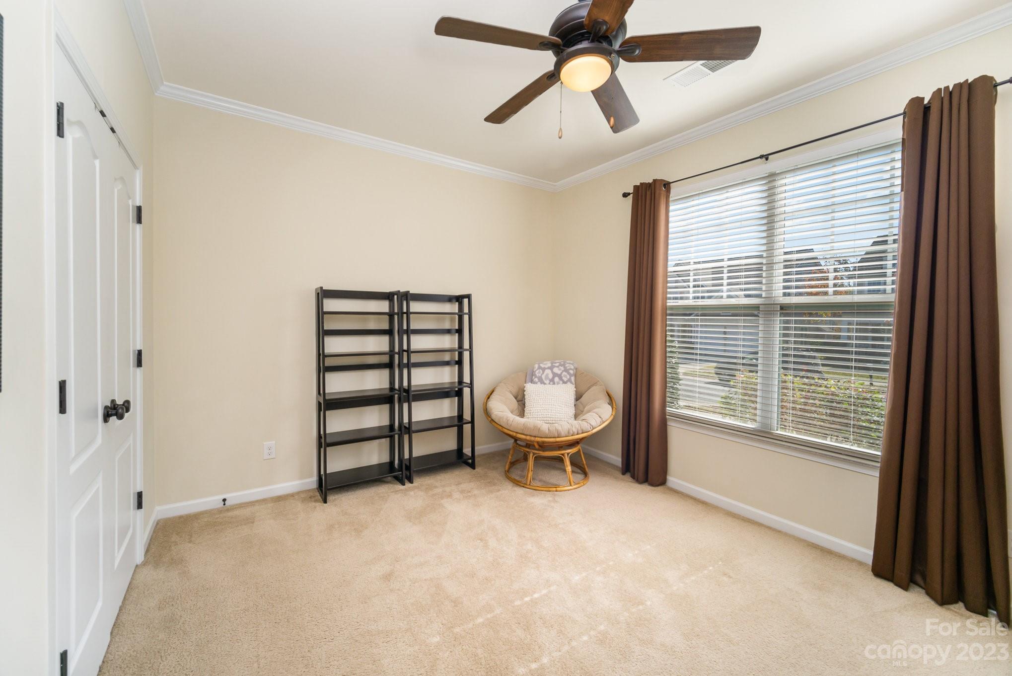 1329 Middlecrest Drive NW