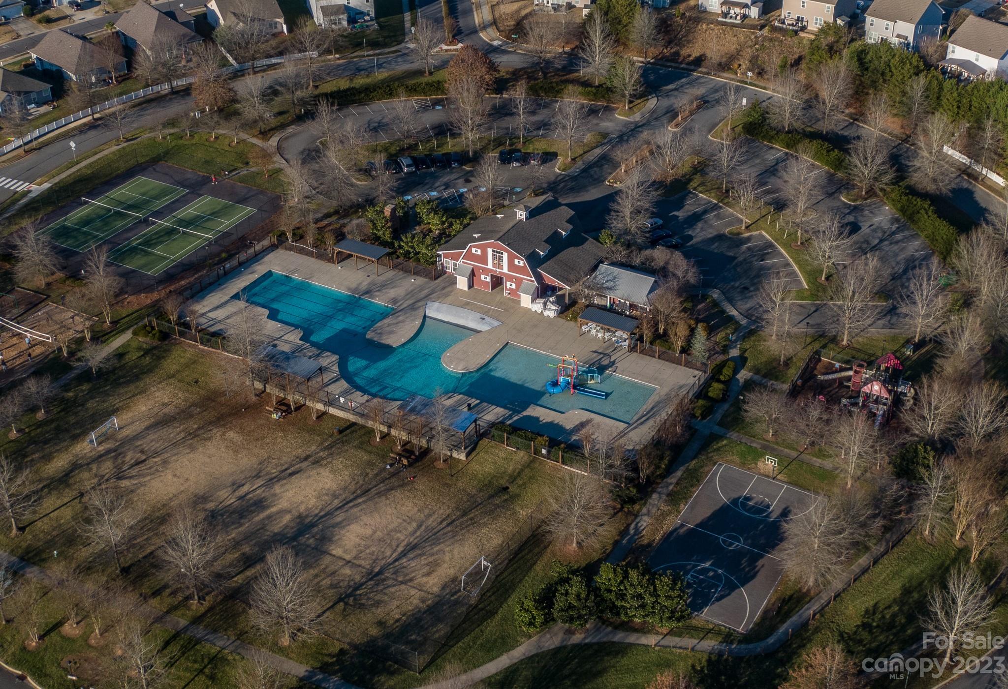 3200 Streamside Drive