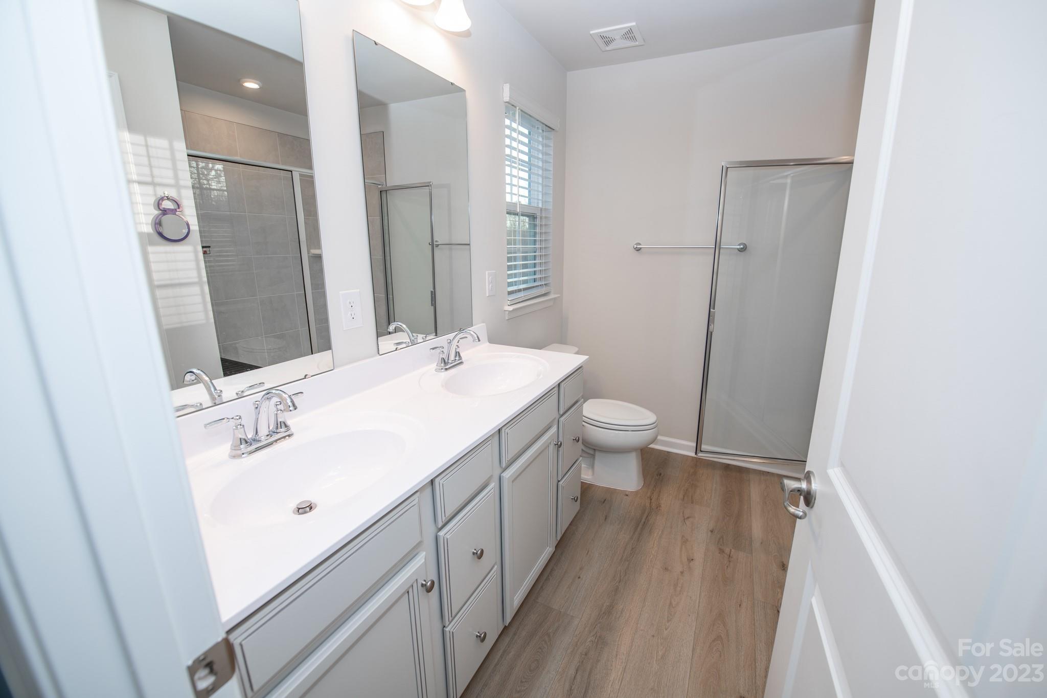 3200 Streamside Drive