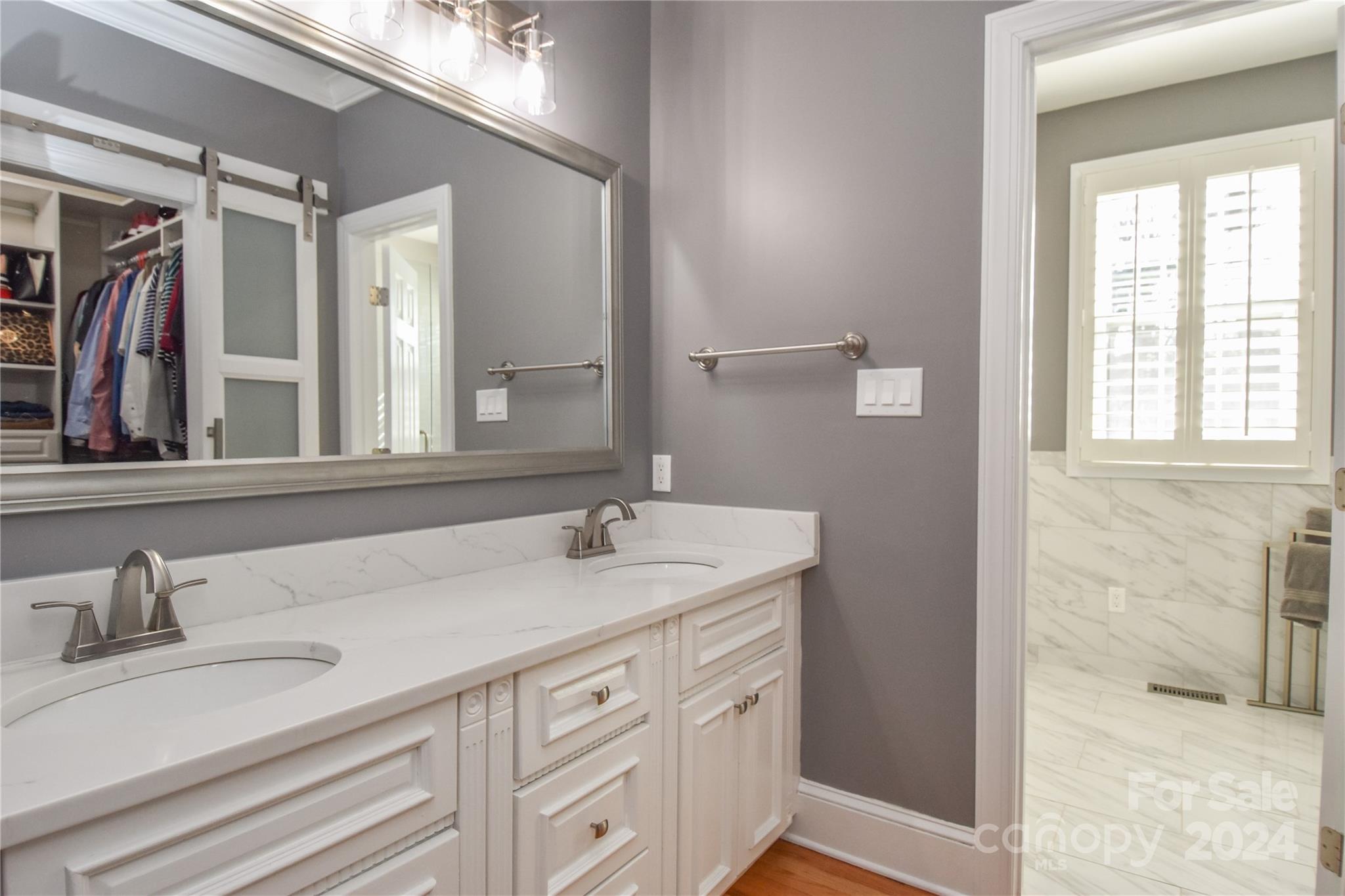 831 Mcgregor Court NE