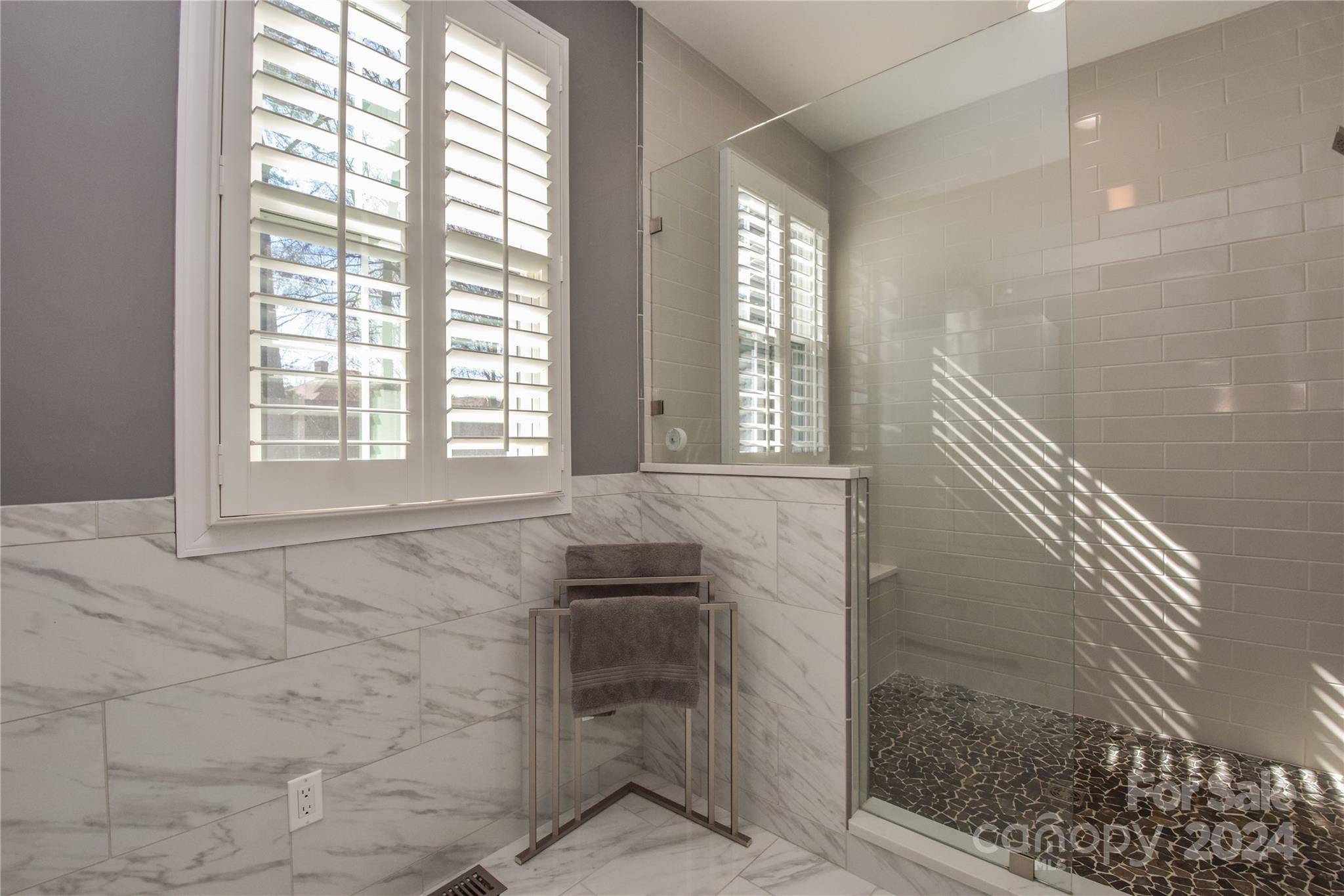 831 Mcgregor Court NE