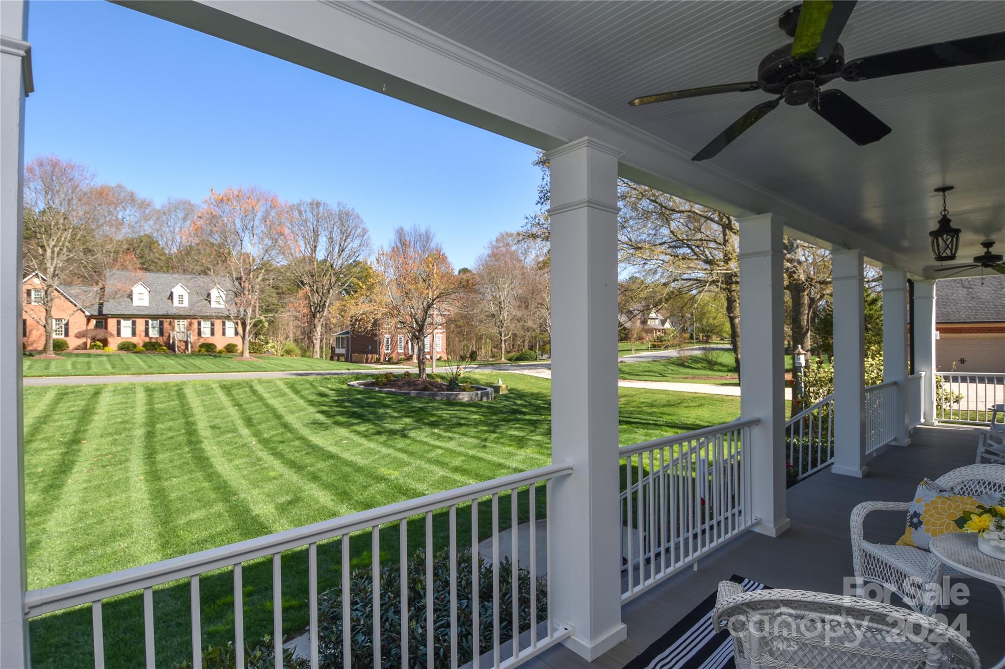 831 Mcgregor Court NE