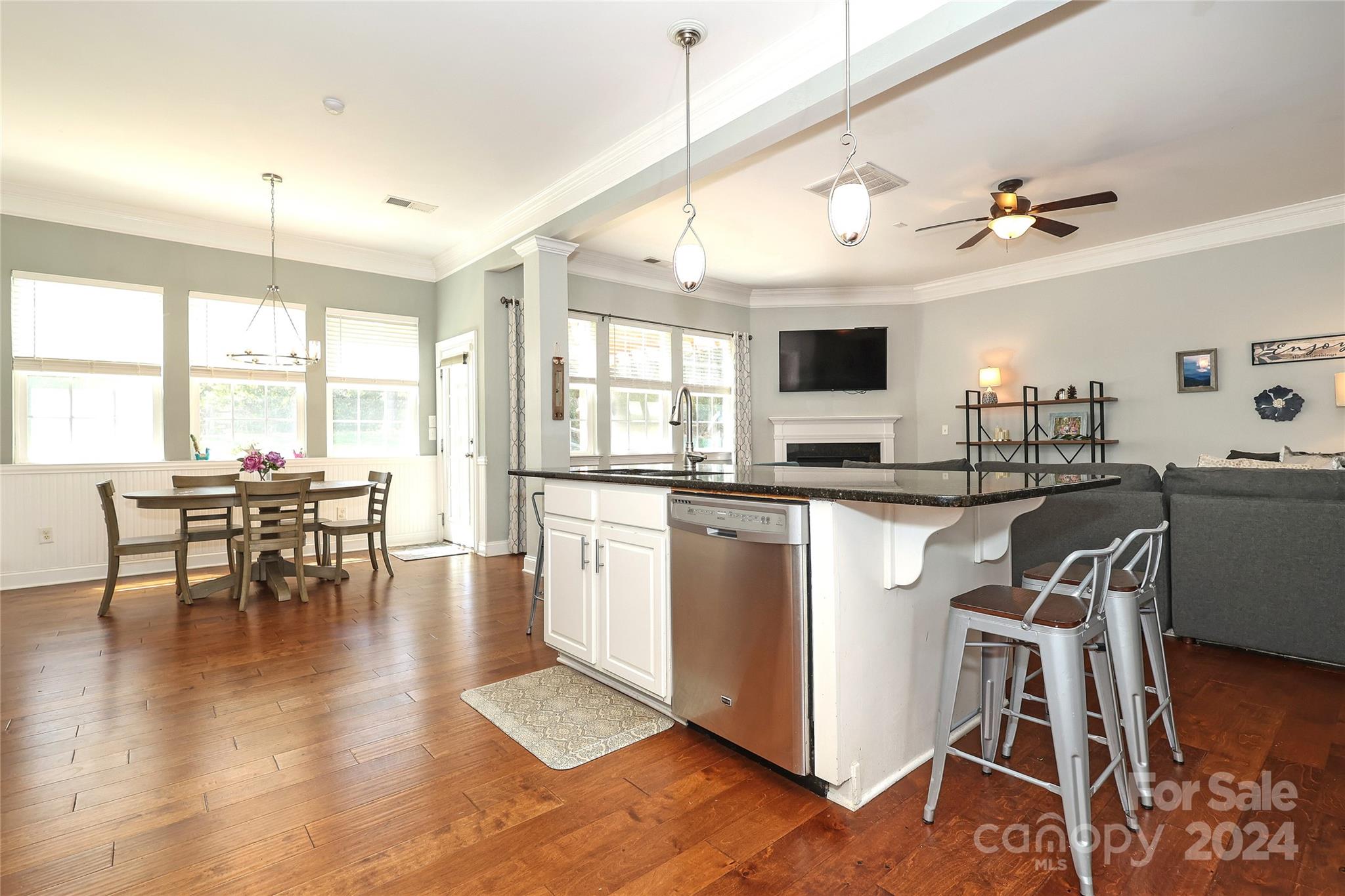 7443 Chaddsley Drive