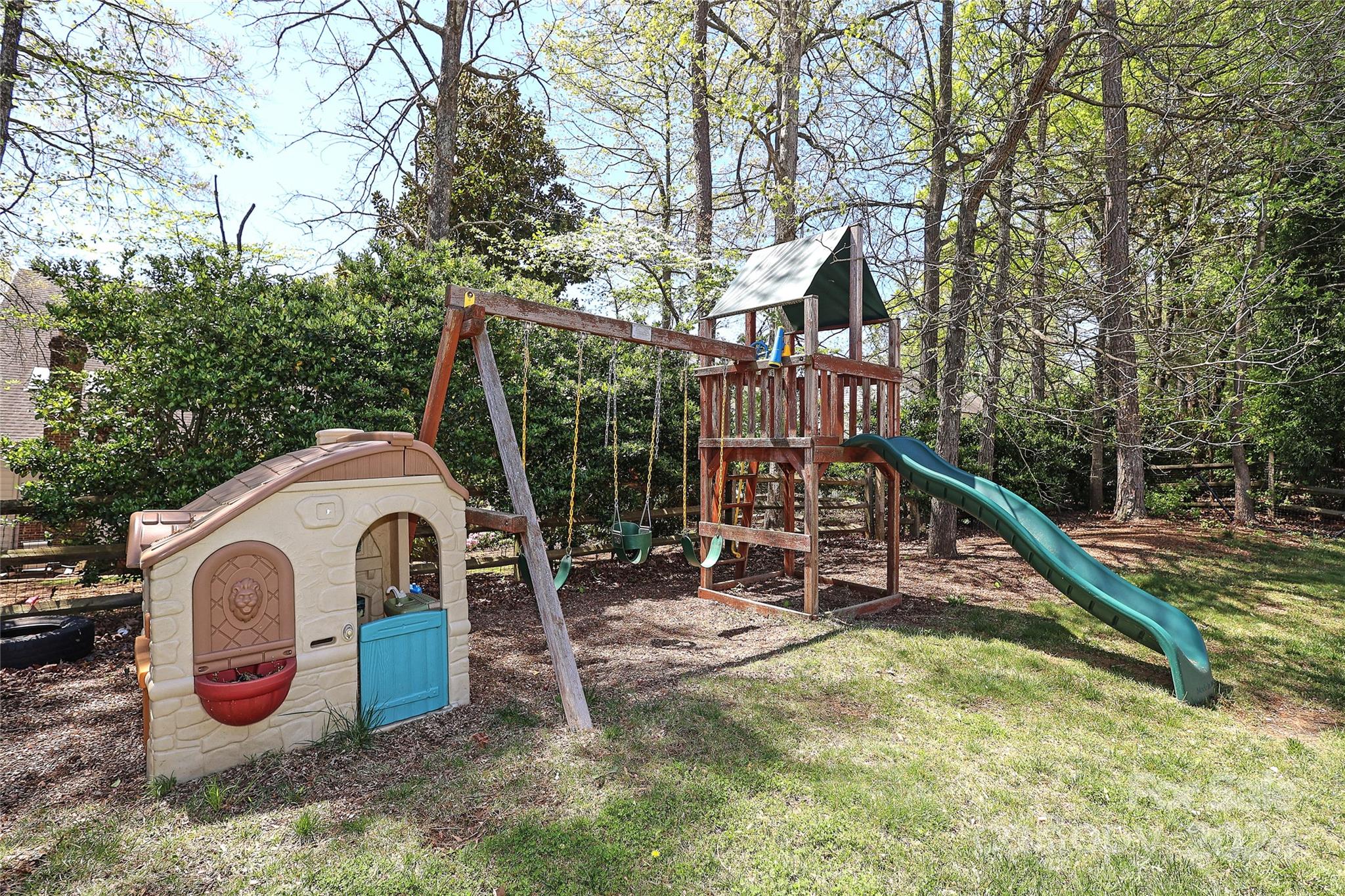 7443 Chaddsley Drive