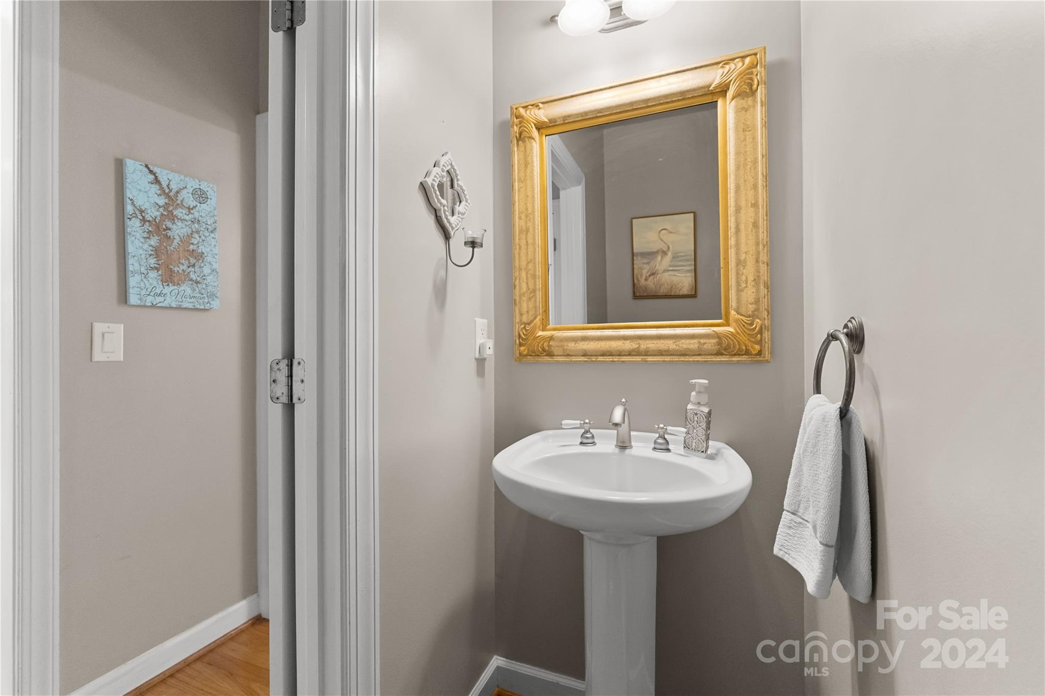 12009 Willingdon Road