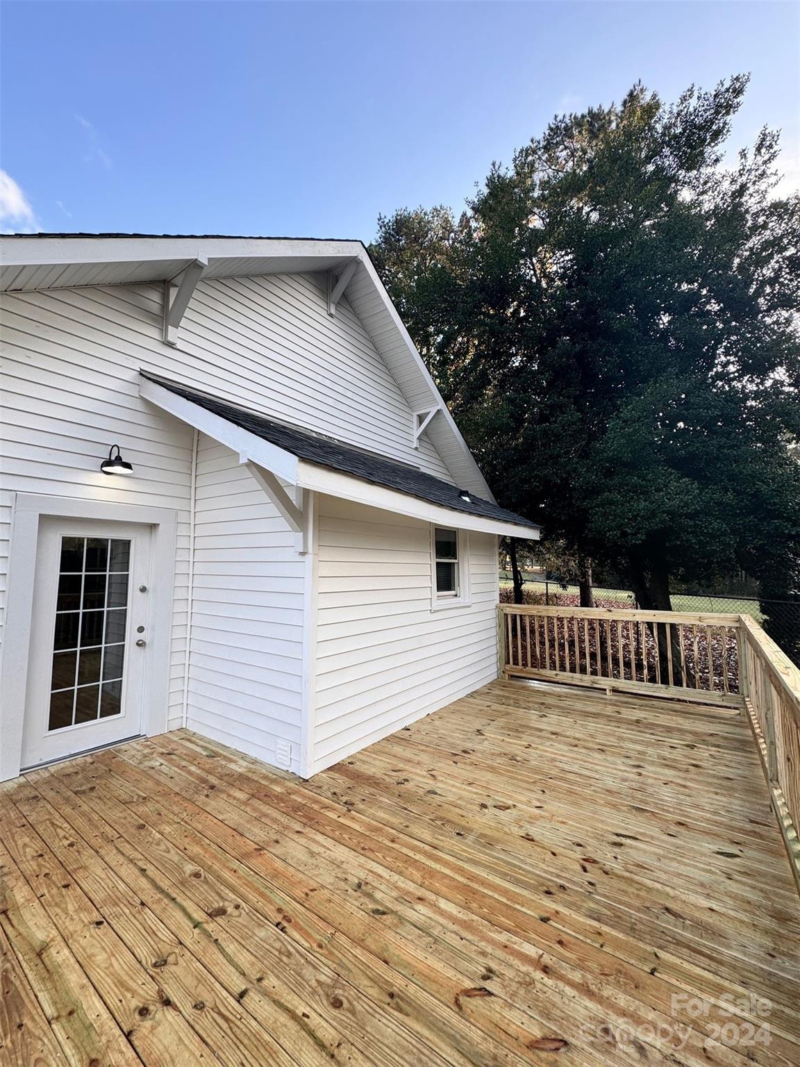 721 S Academy Street