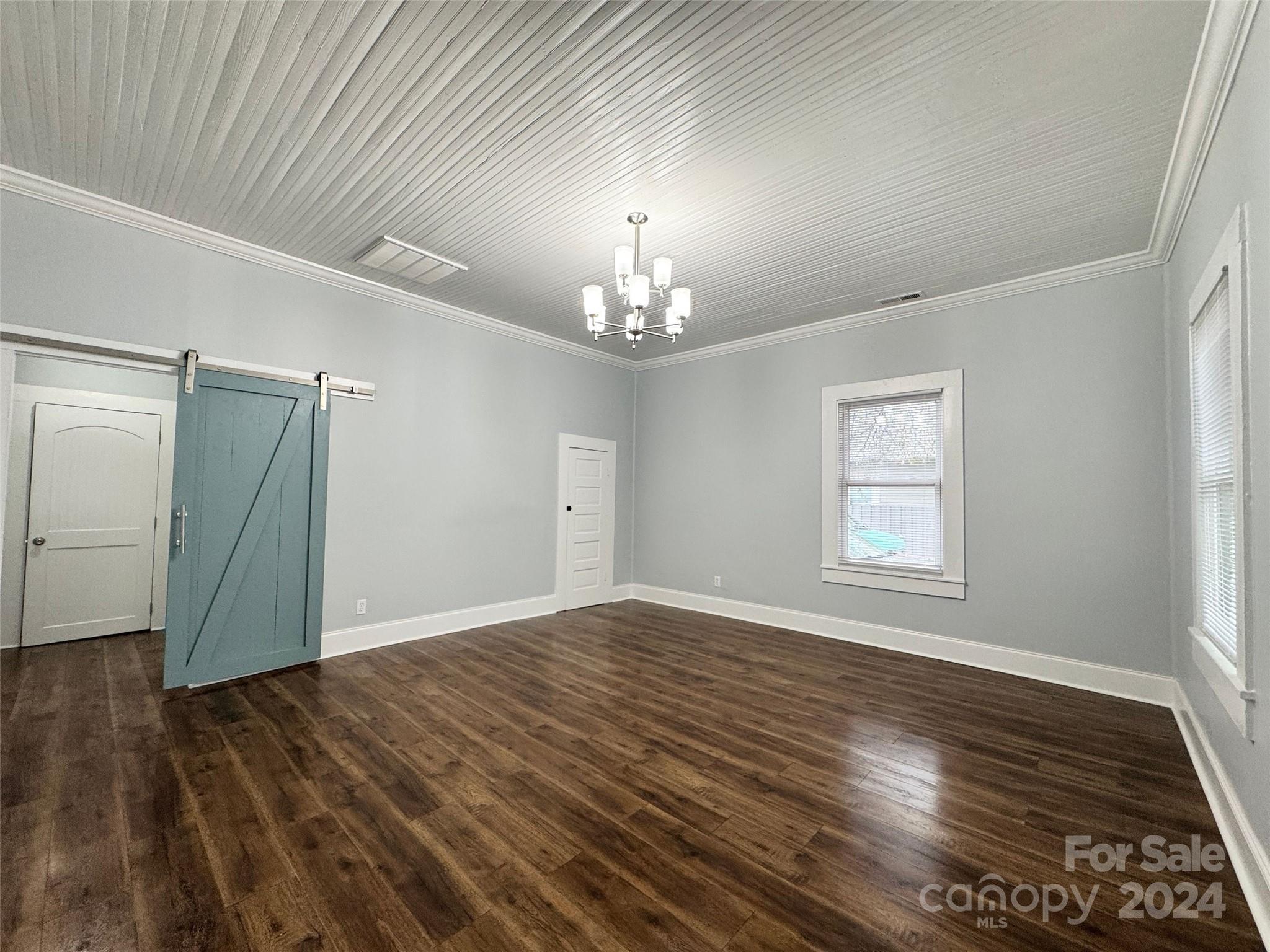 721 S Academy Street