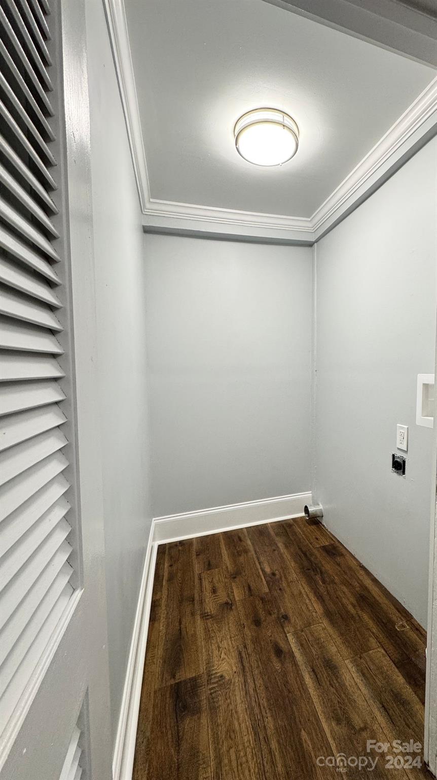 721 S Academy Street