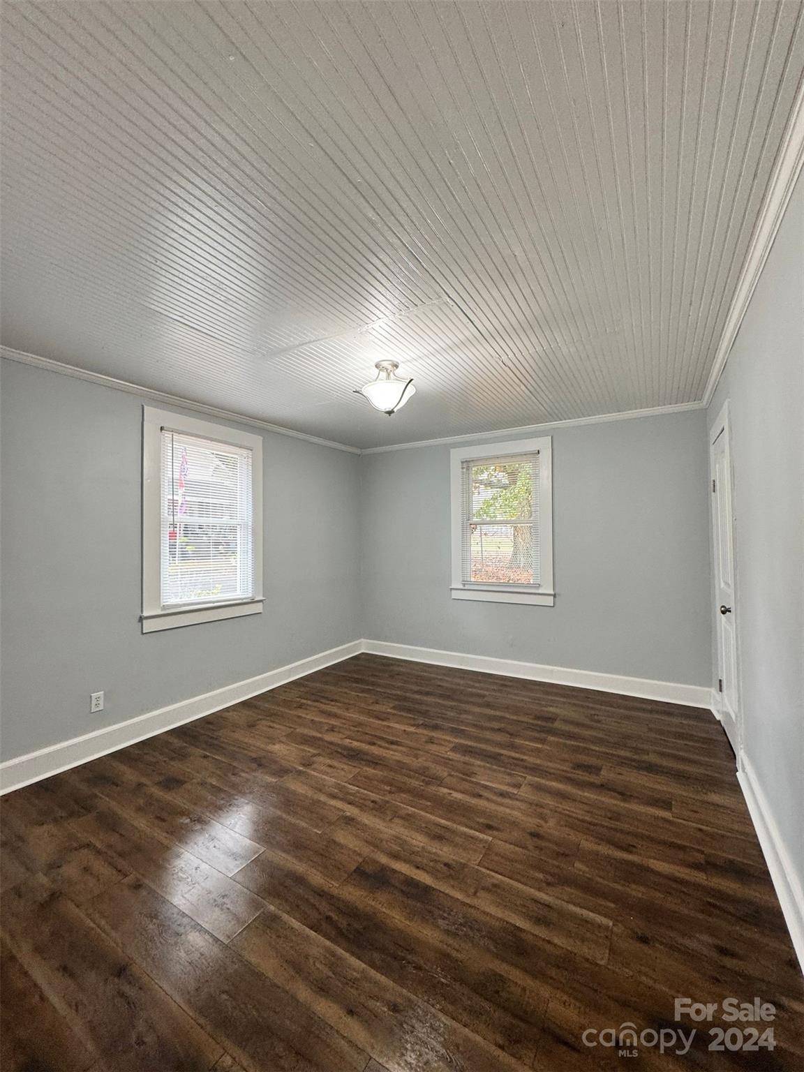 721 S Academy Street