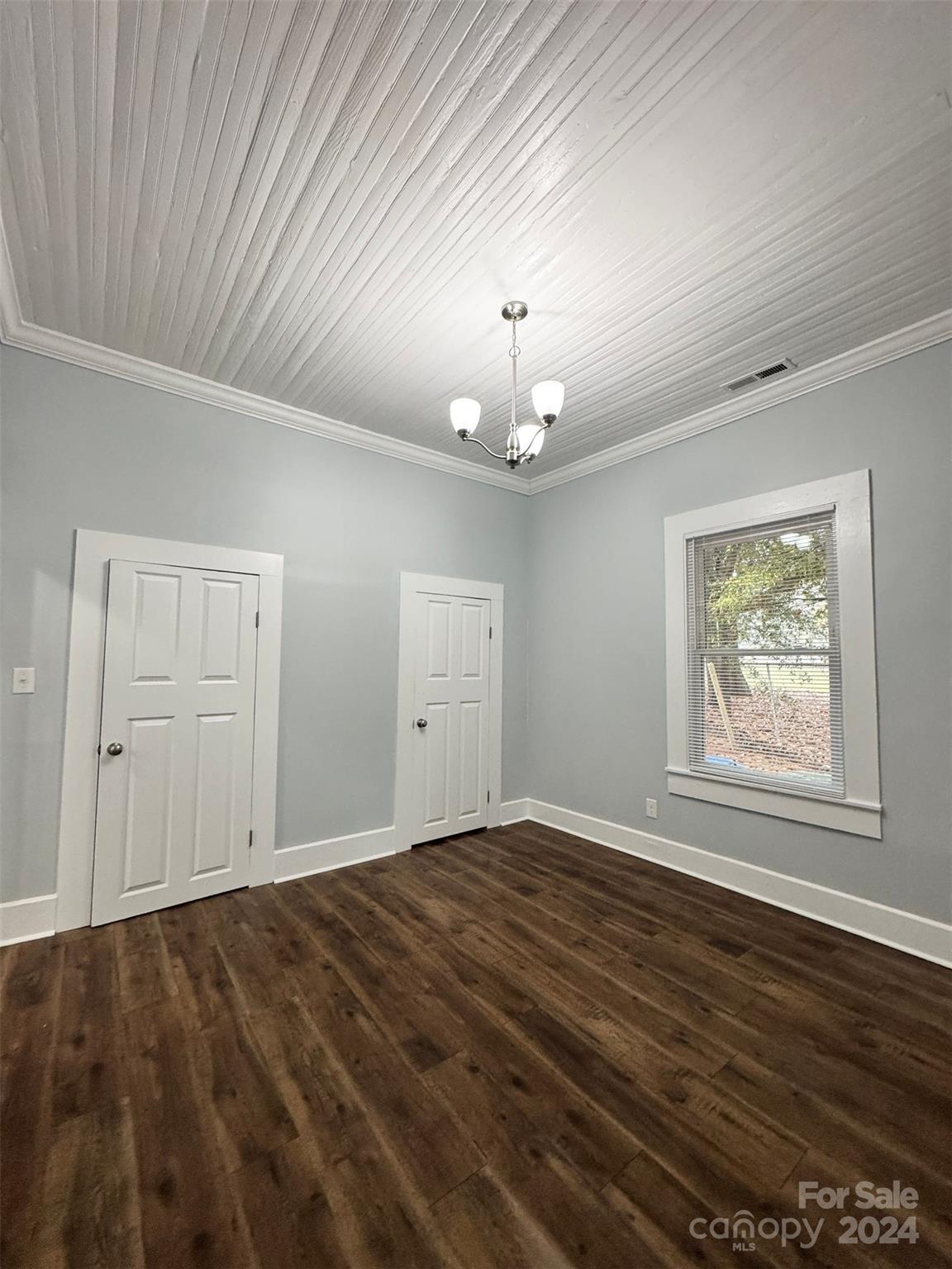 721 S Academy Street