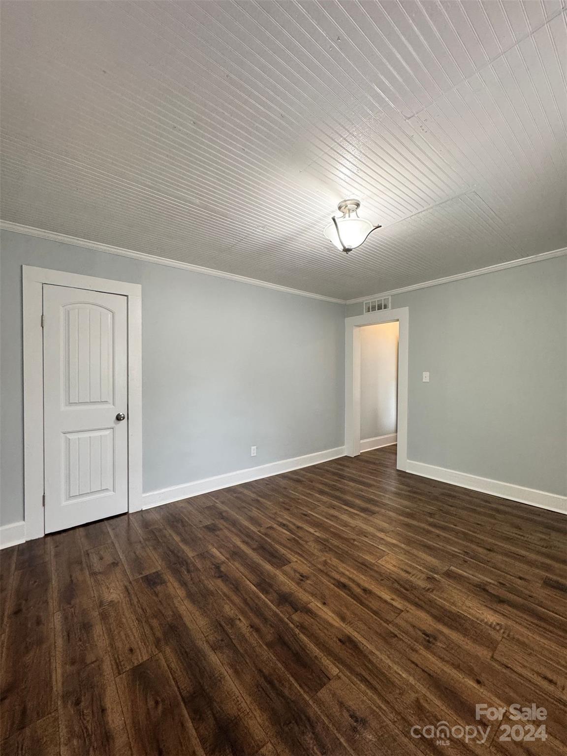 721 S Academy Street