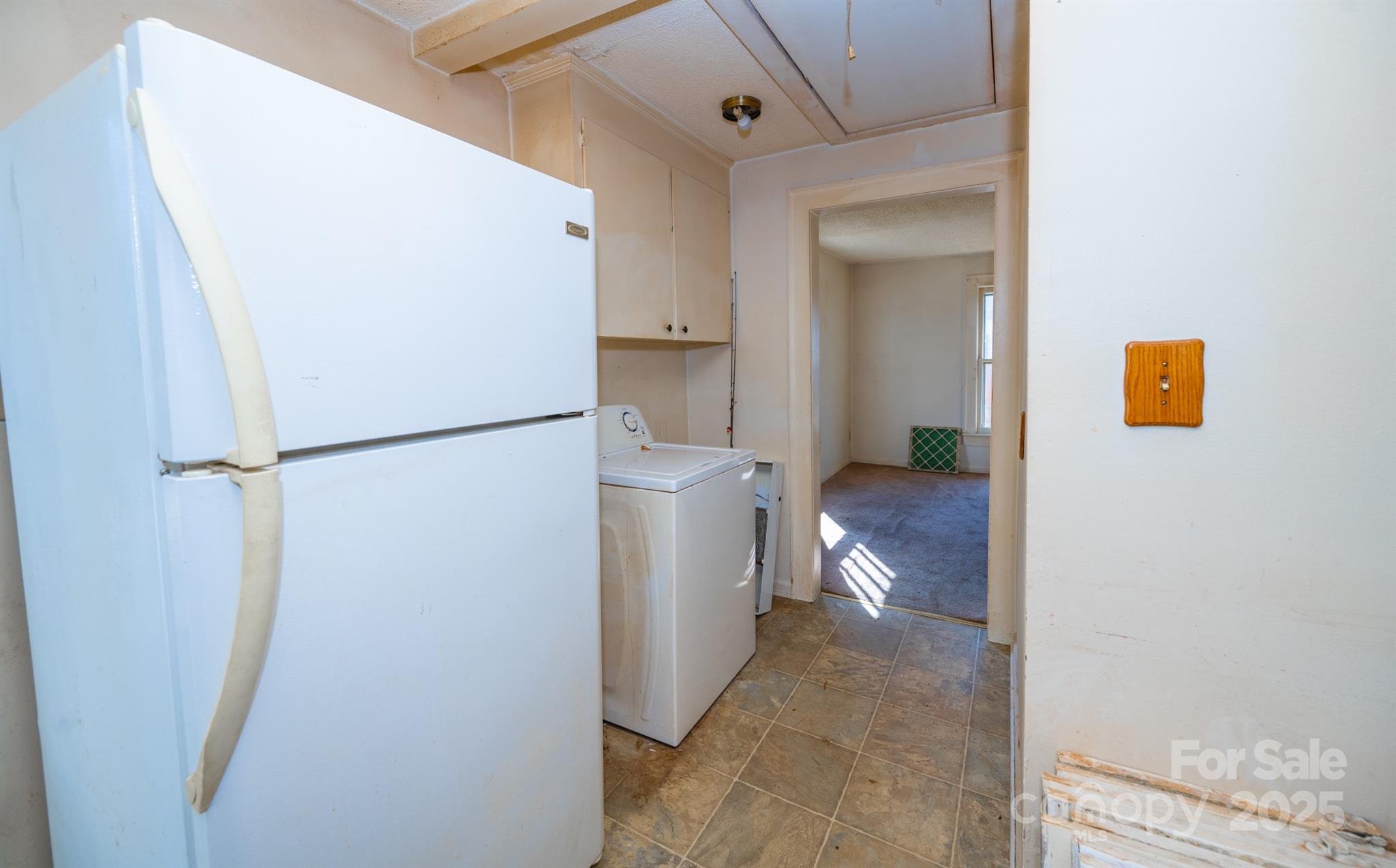 11-13 Brookwood Avenue NW Unit: 13