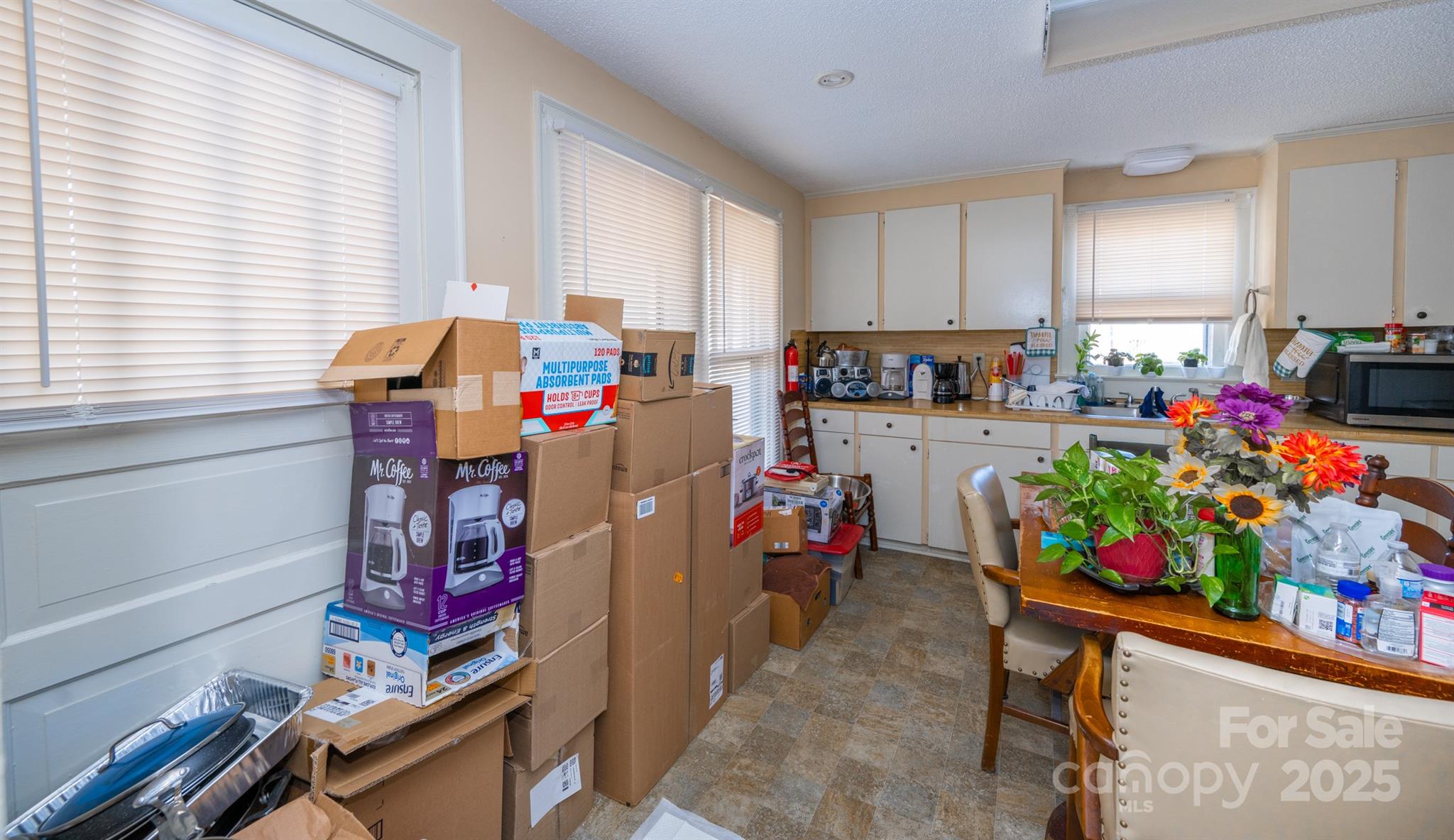 11-13 Brookwood Avenue NW Unit: 13