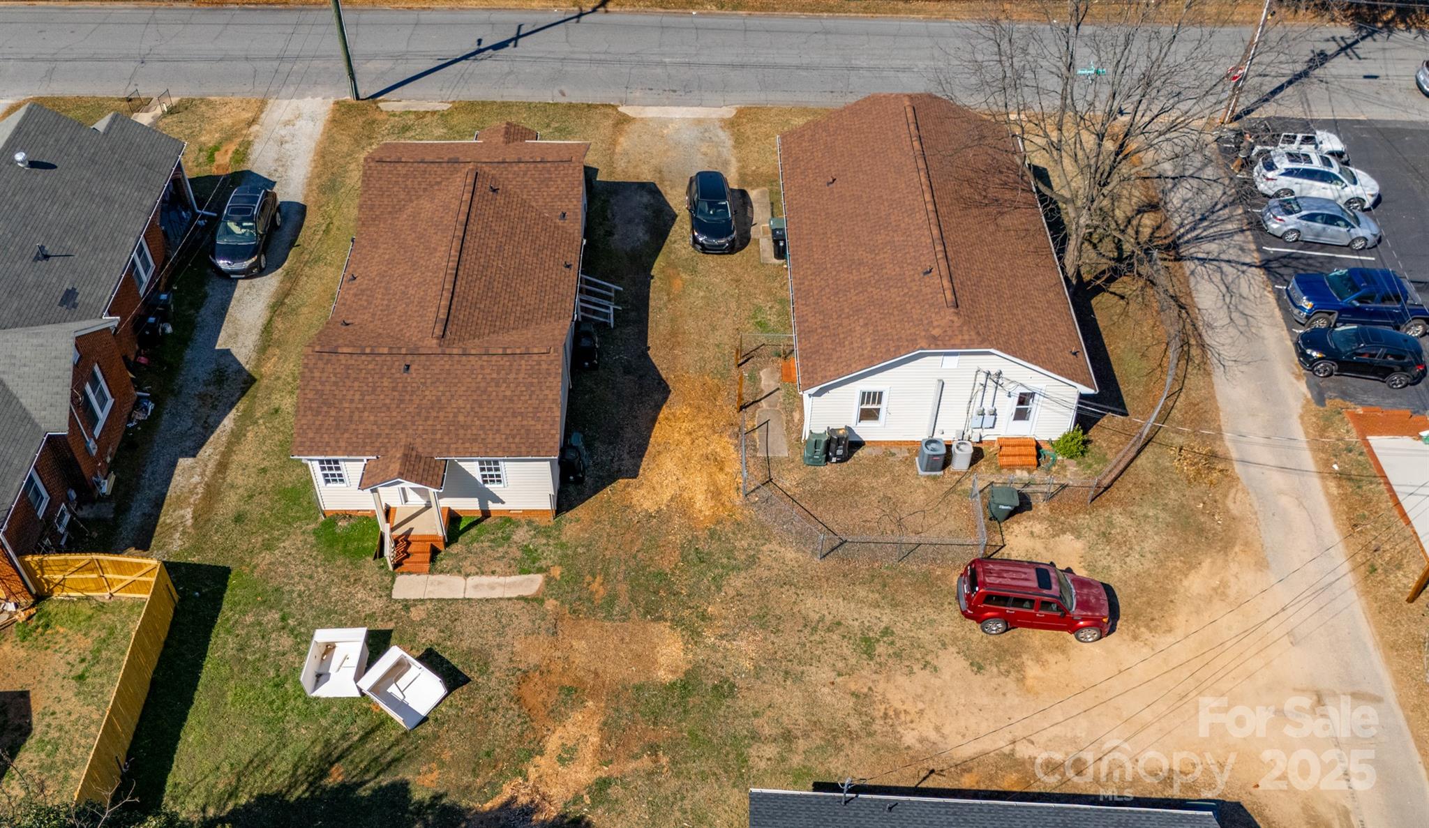 15-17 Brookwood Avenue NW Unit: 14