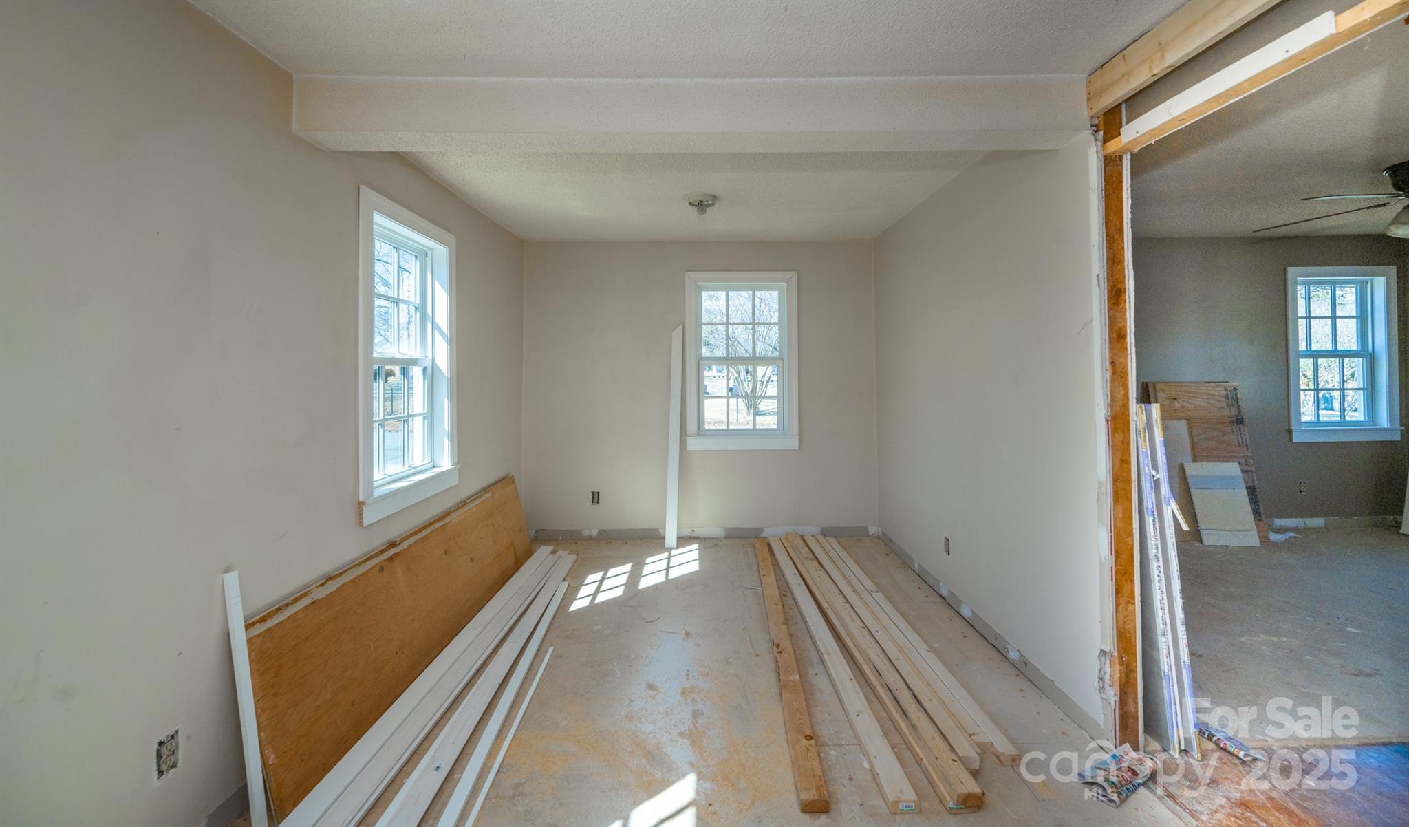 15-17 Brookwood Avenue NW Unit: 14