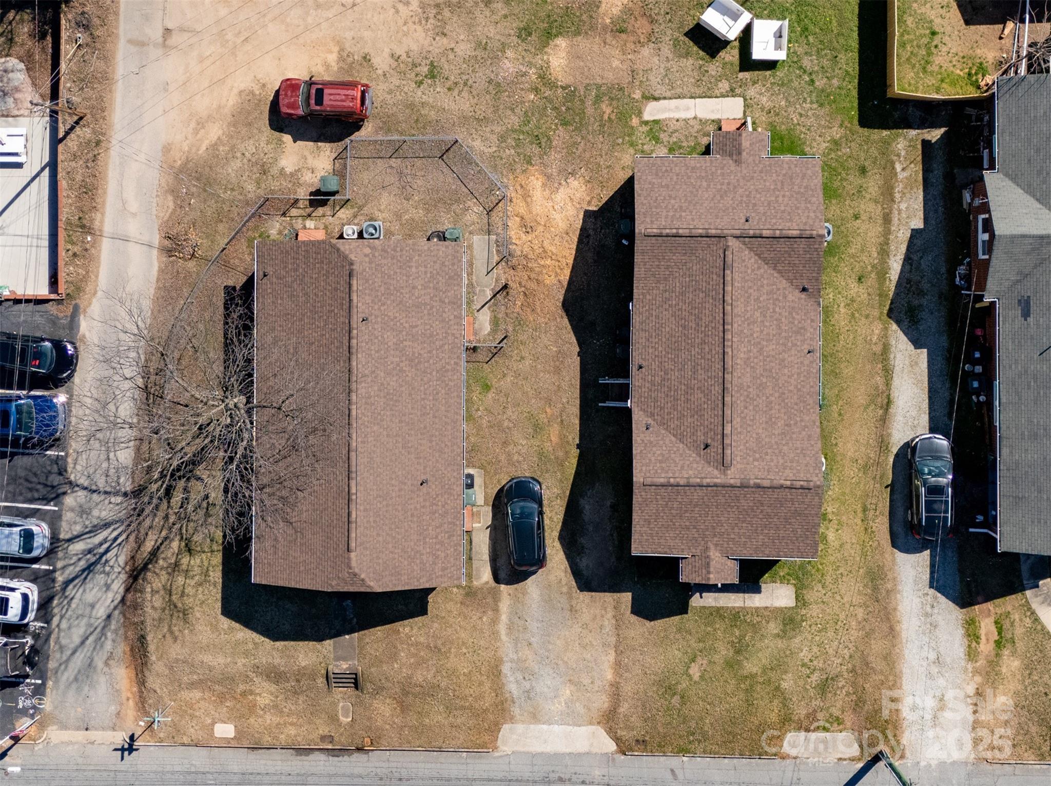 15-17 Brookwood Avenue NW Unit: 14