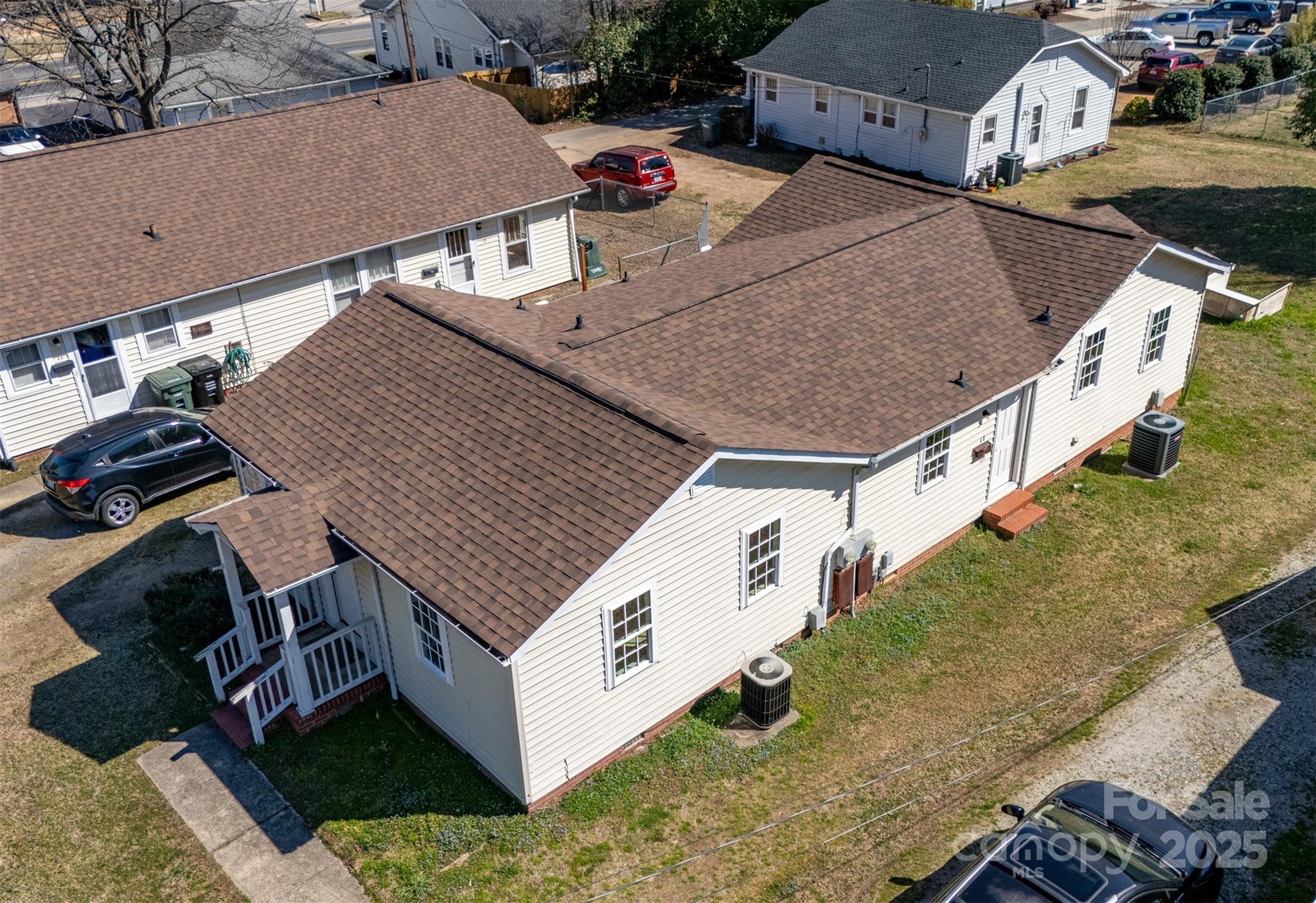 15-17 Brookwood Avenue NW Unit: 14
