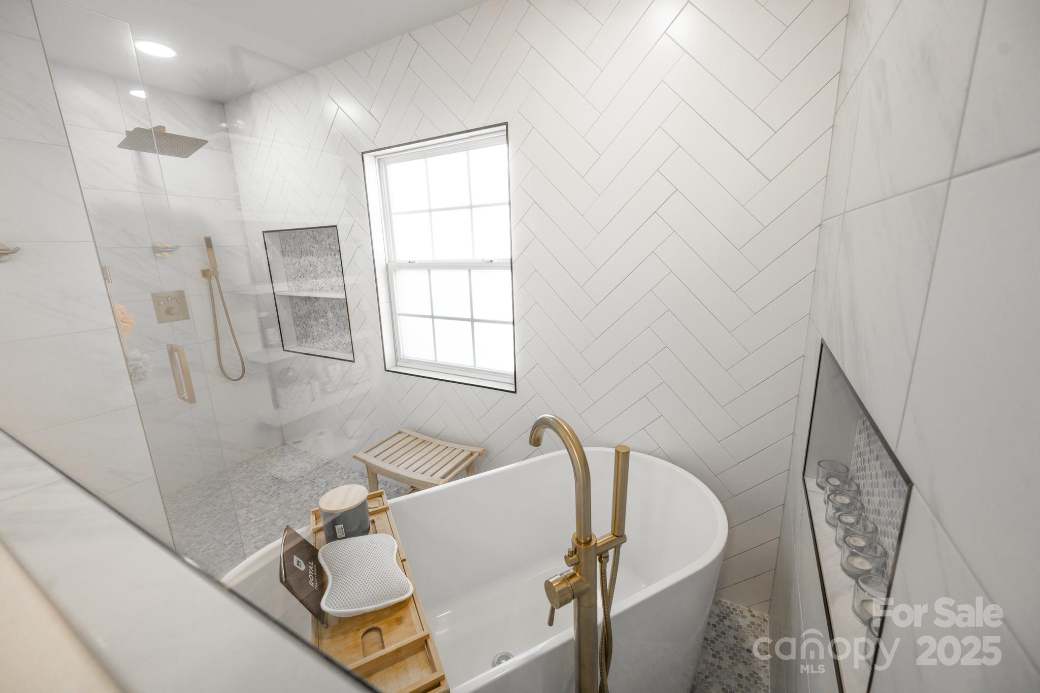 4729 Abercromby Street