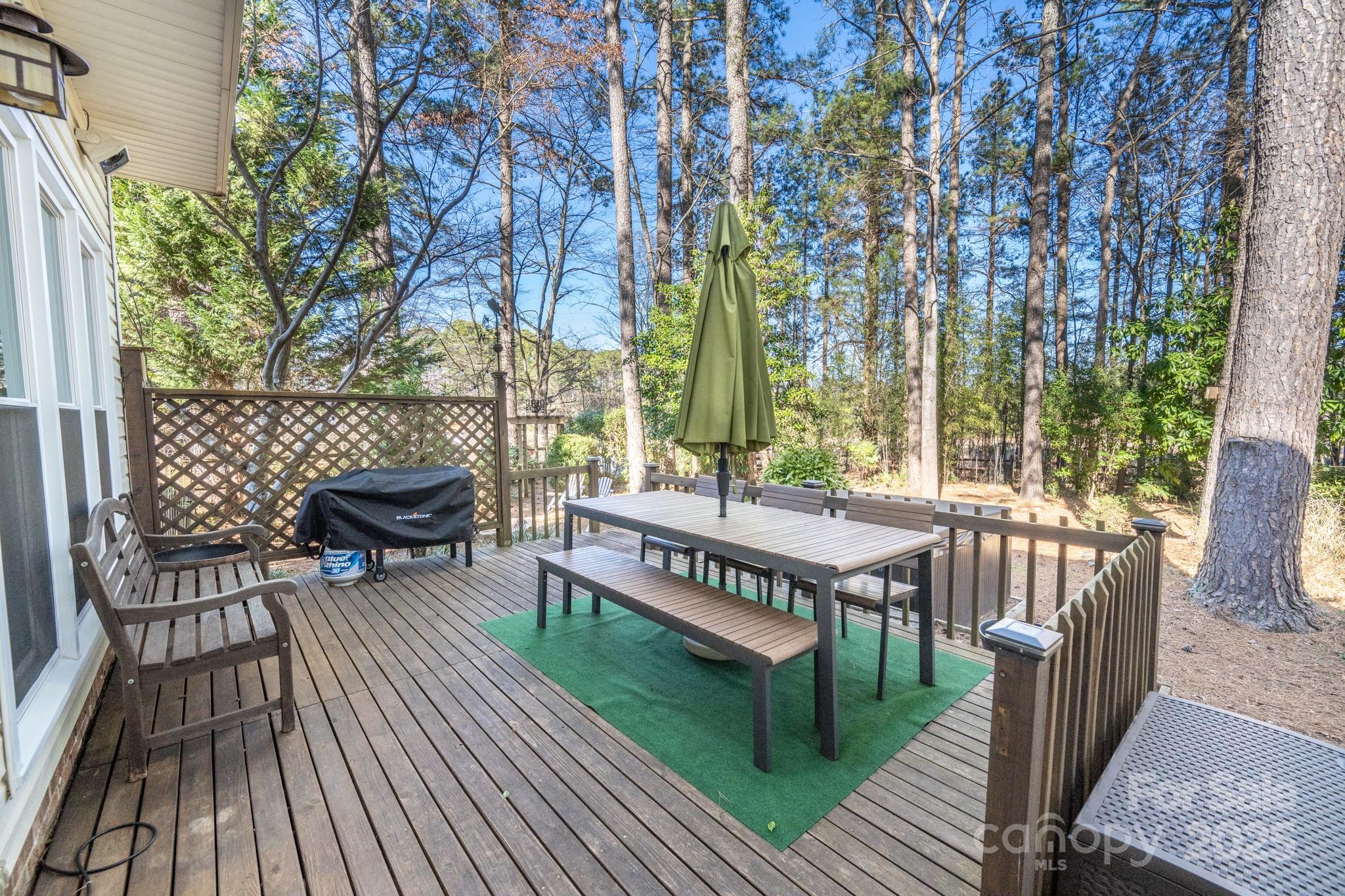 9131 Strattonville Court